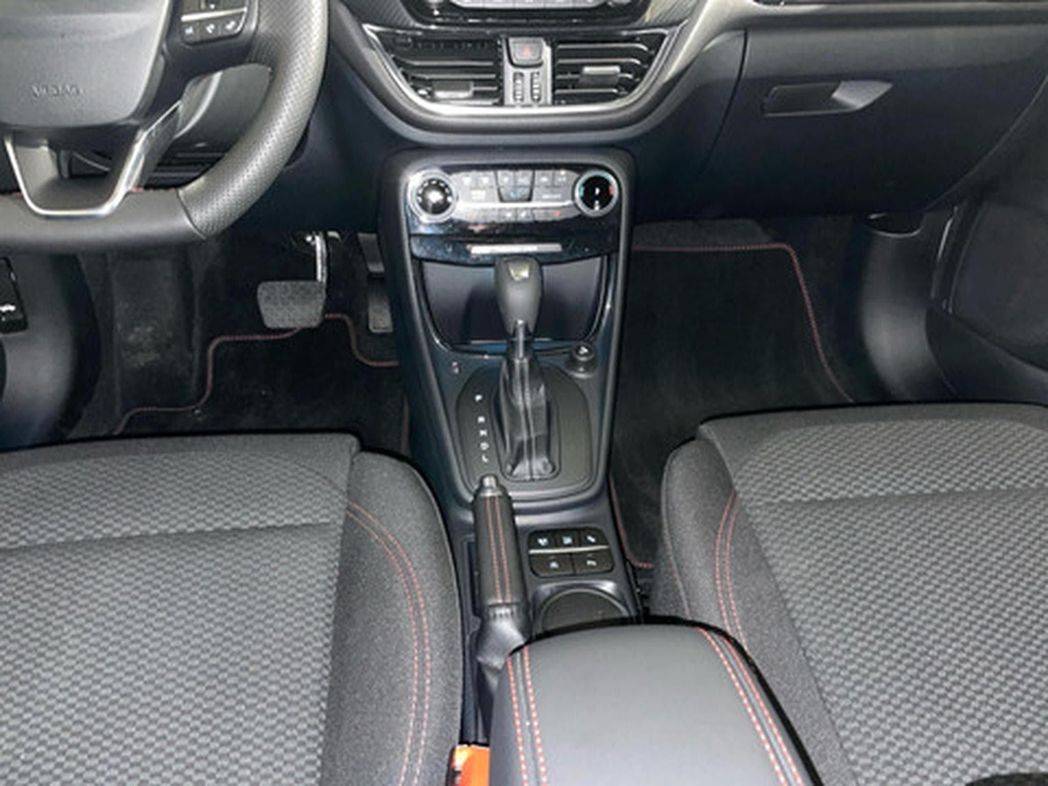 Ford Puma 1,0 EcoBoost Hybrid 114kW ST-Line Auto (2026) - Photo 10