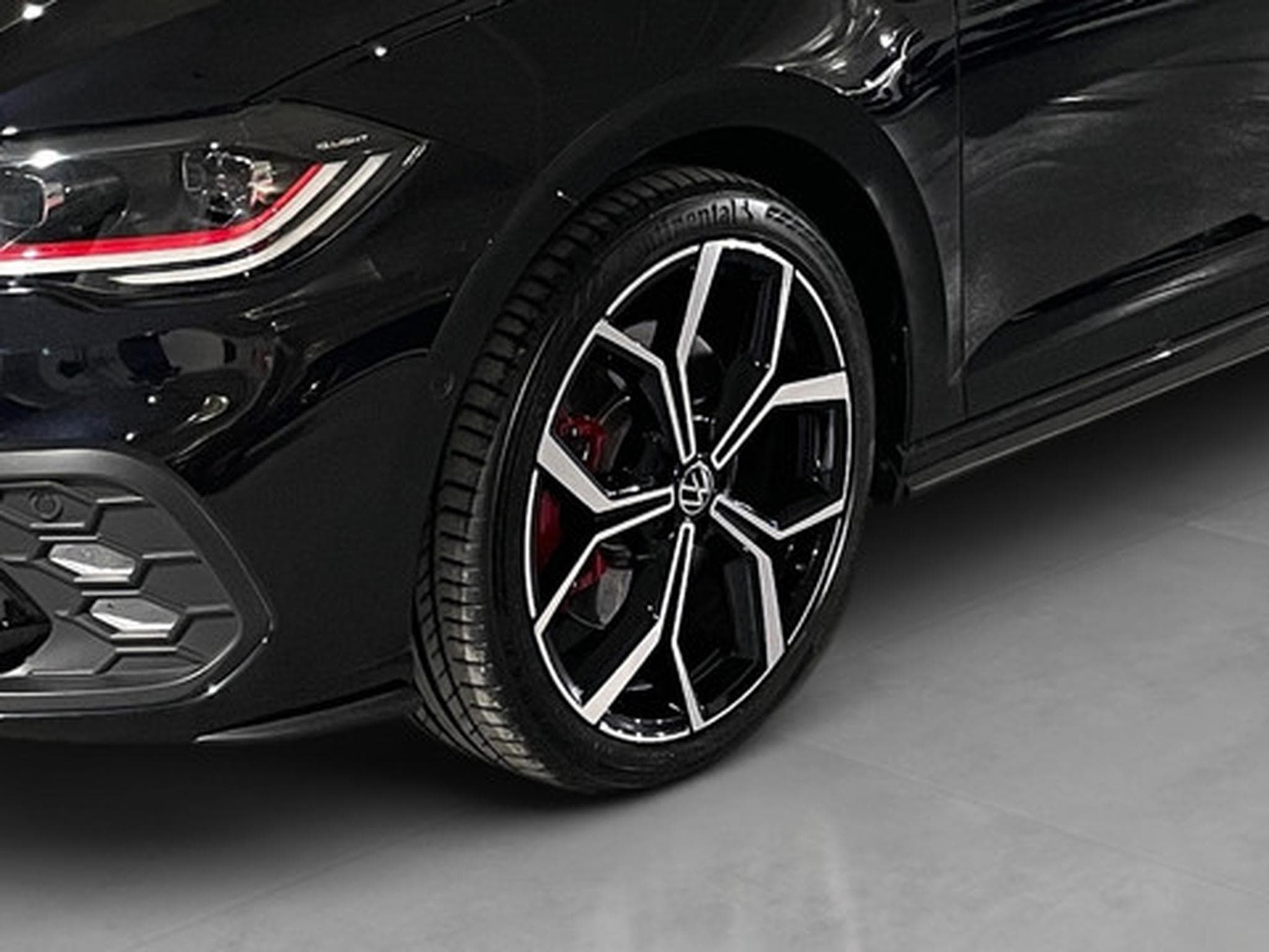 VW Polo 2.0 TSI OPF DSG GTI (2026) - Photo 22