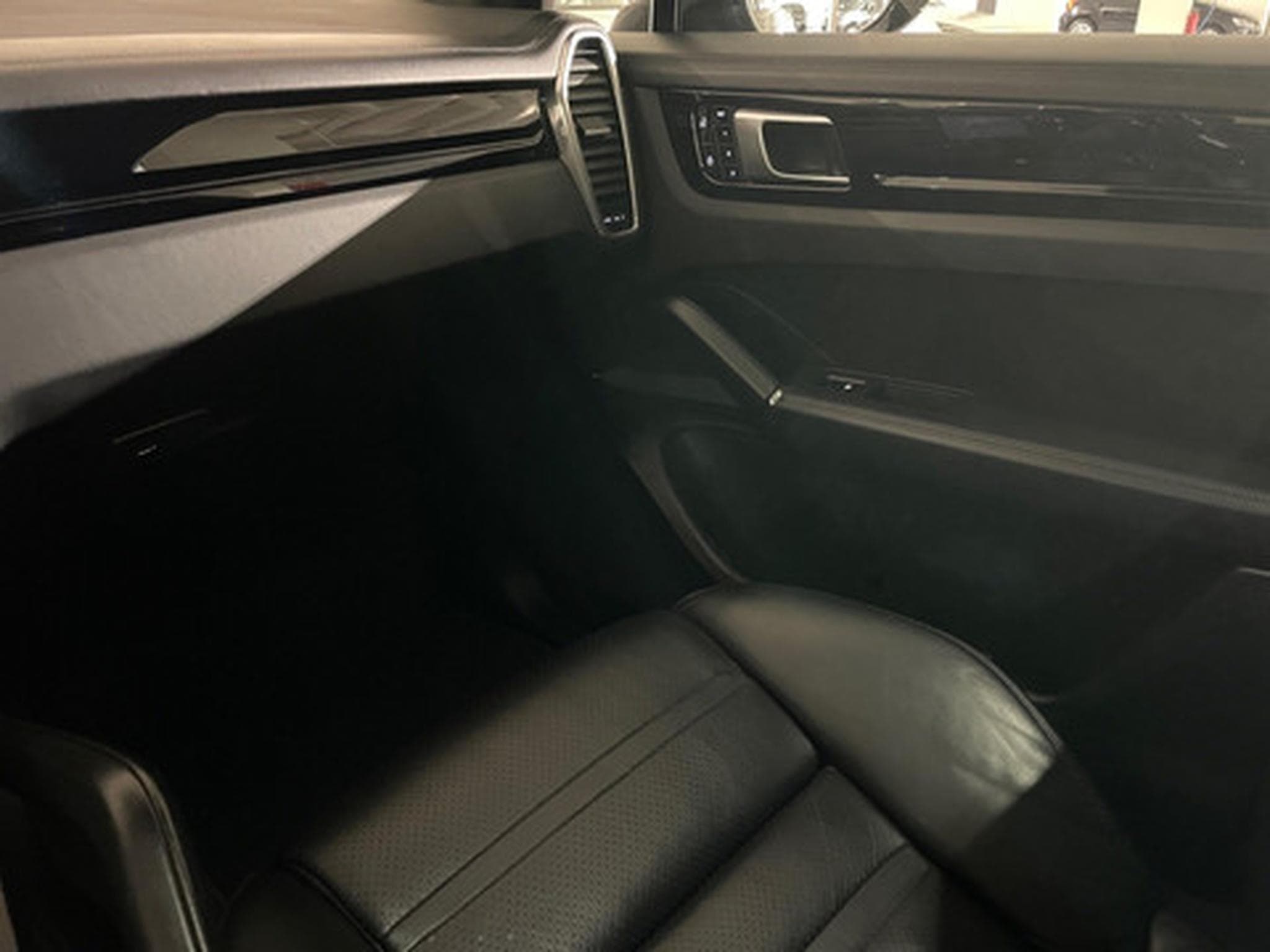 Porsche Cayenne Coupé Cayenne Coupé (2026) - Photo 9