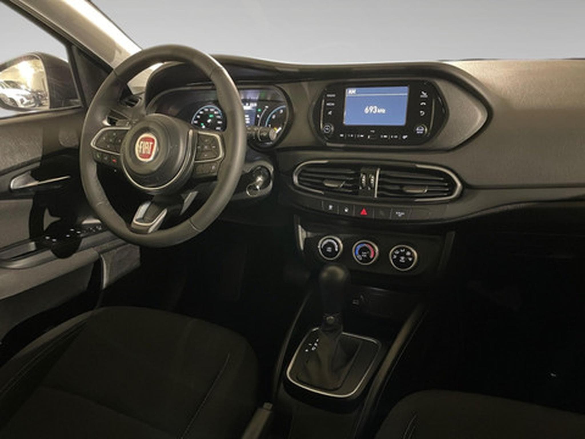 Fiat Tipo 1.5 Hybrid 130 DCT7 (2026) - Photo 7