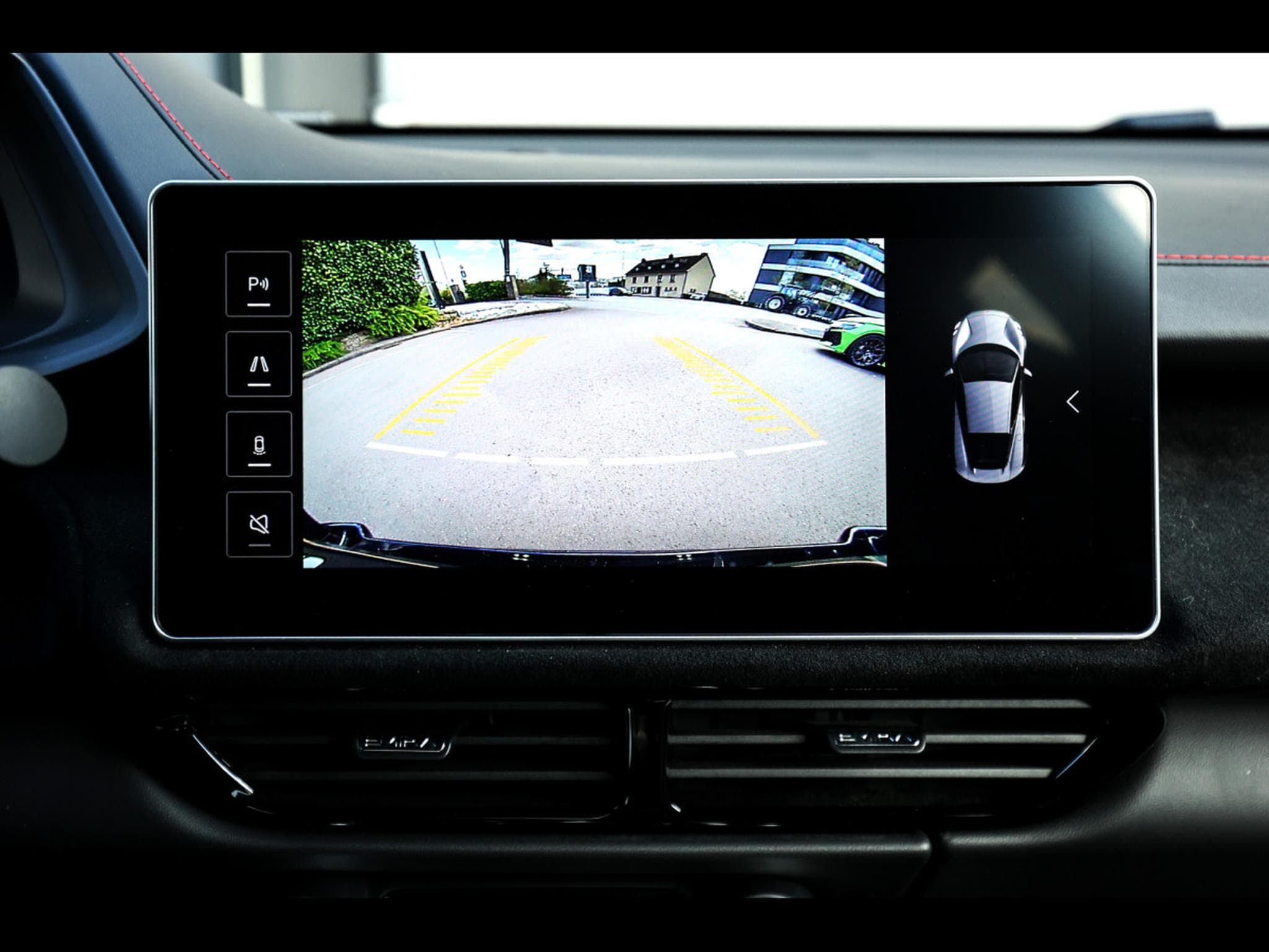 Lotus Emira COUPE 3.5 V6 FIRST EDITION DCT – ROUGE MAGMA (2023) - Photo 16