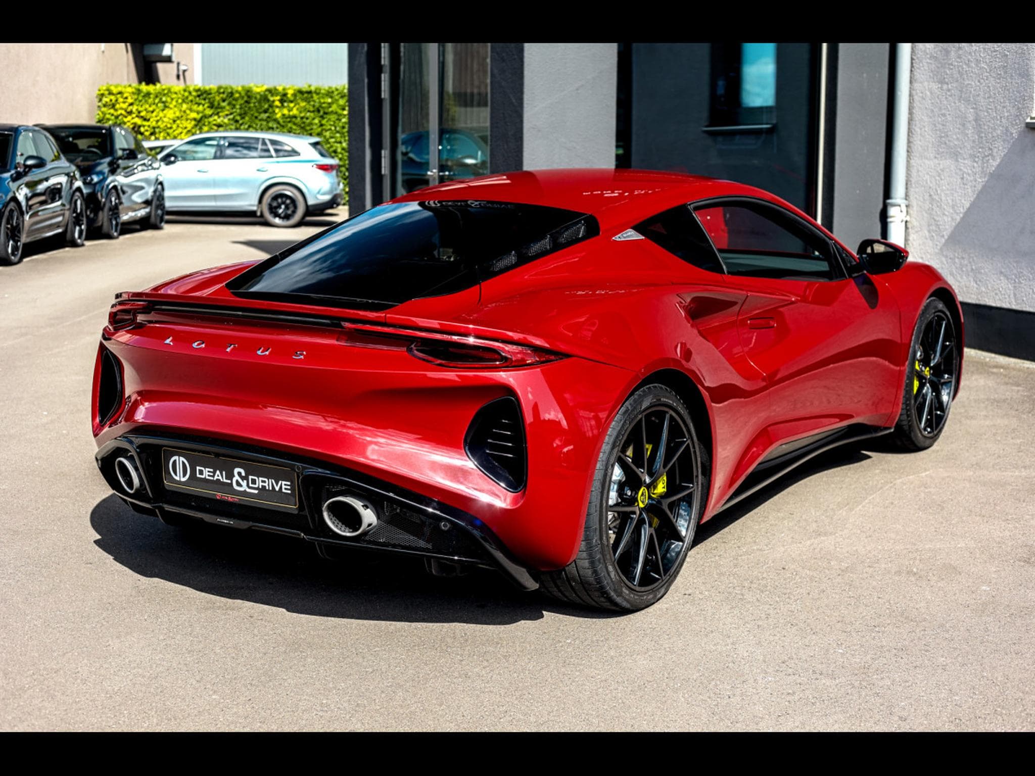 Lotus Emira COUPE 3.5 V6 FIRST EDITION DCT – ROUGE MAGMA (2023) - Photo 9