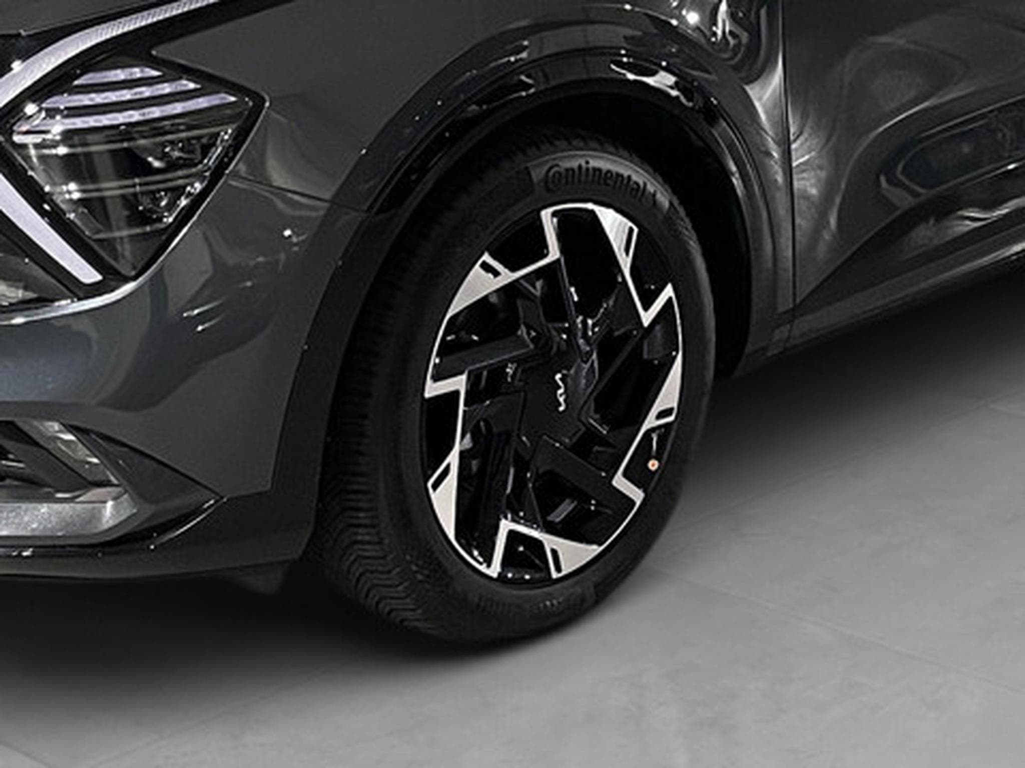 Kia Sportage 1.6 T-GDi 48V 7DCT GT Line (2026) - Photo 20