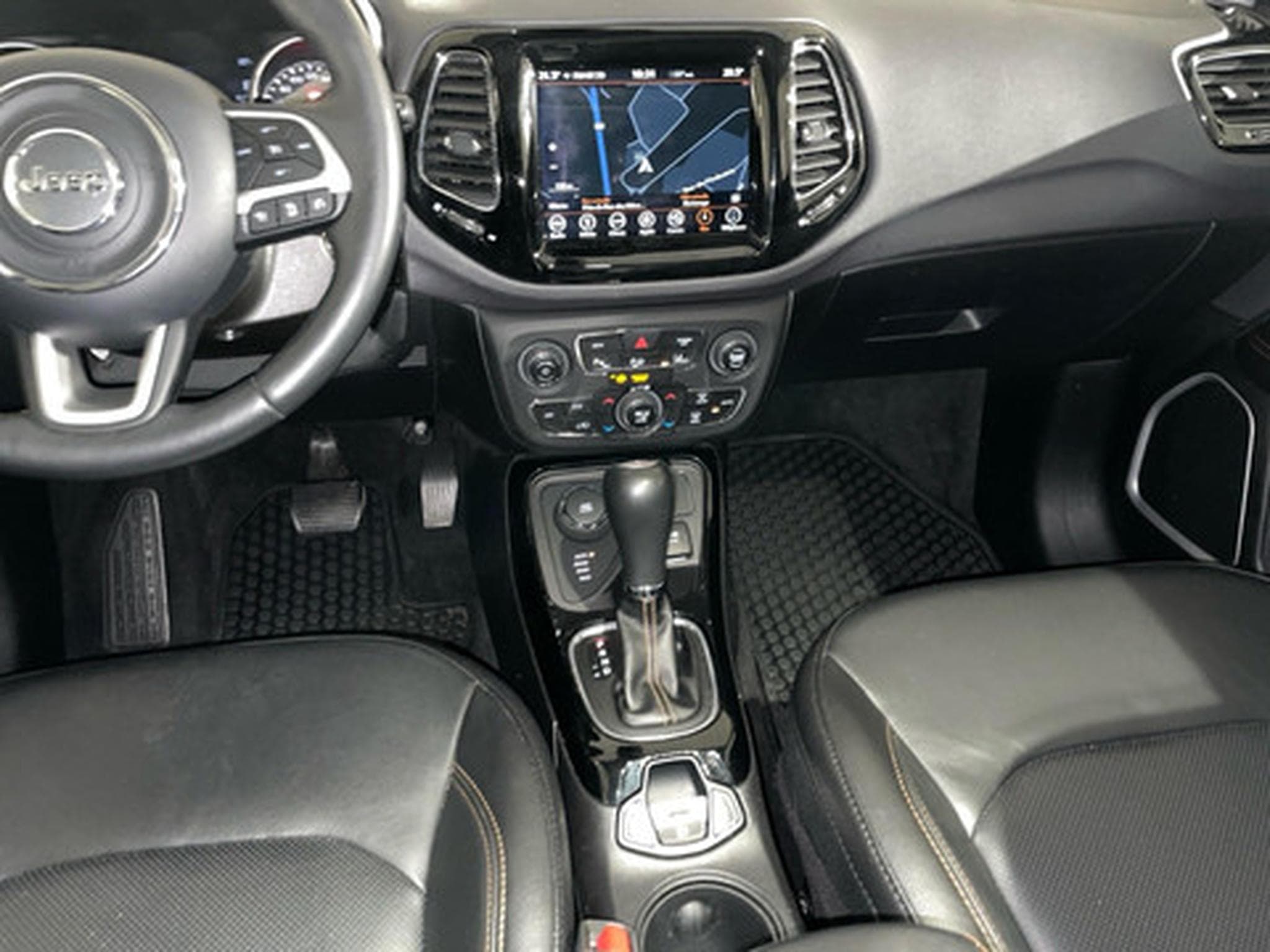 Jeep Compass 2.0 MJD 103kW 4x4 Limited Auto (2019) - Foto 10