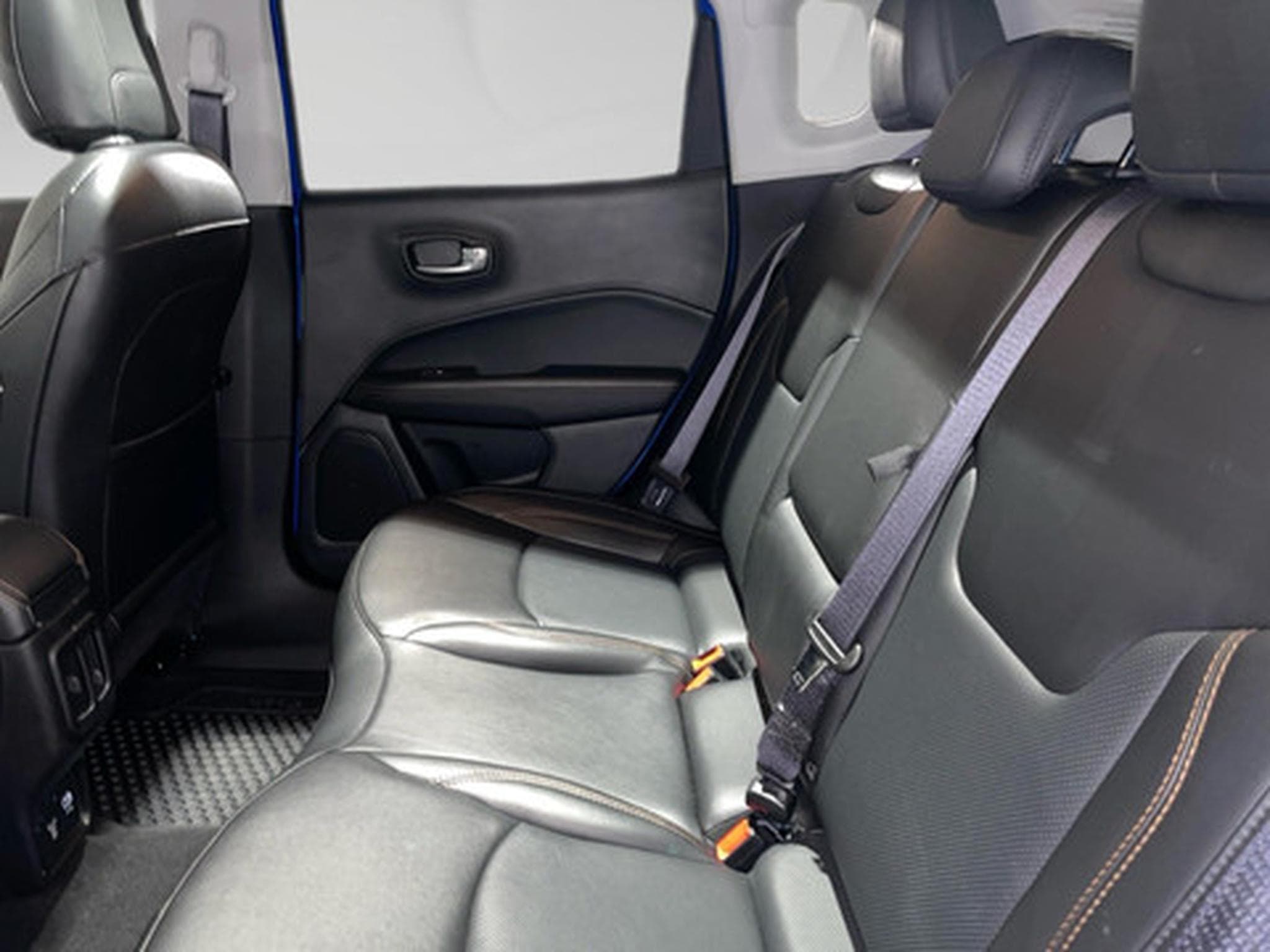 Jeep Compass 2.0 MJD 103kW 4x4 Limited Auto (2019) - Foto 11