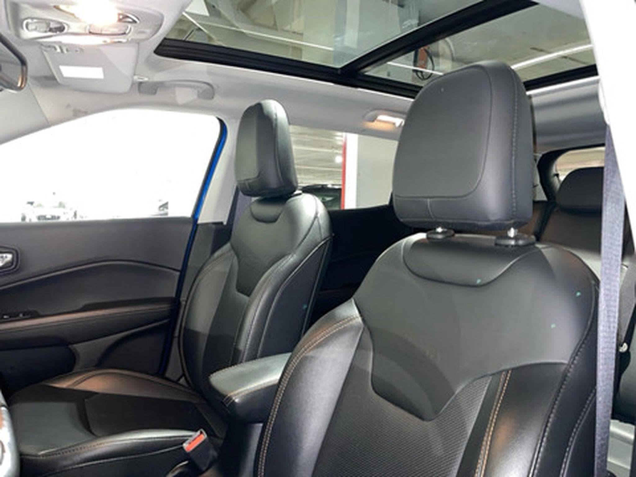 Jeep Compass 2.0 MJD 103kW 4x4 Limited Auto (2019) - Foto 13