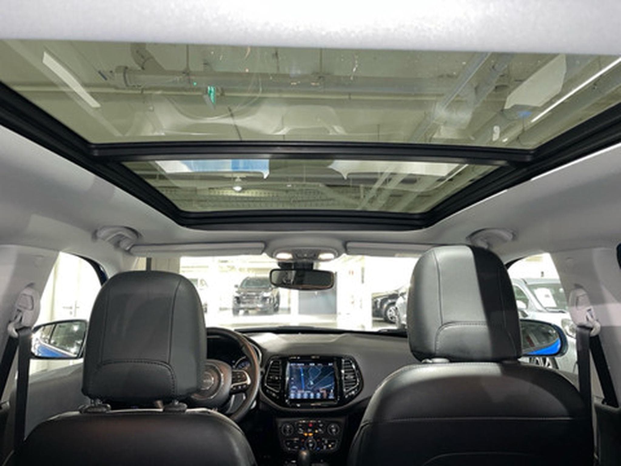 Jeep Compass 2.0 MJD 103kW 4x4 Limited Auto (2019) - Foto 14