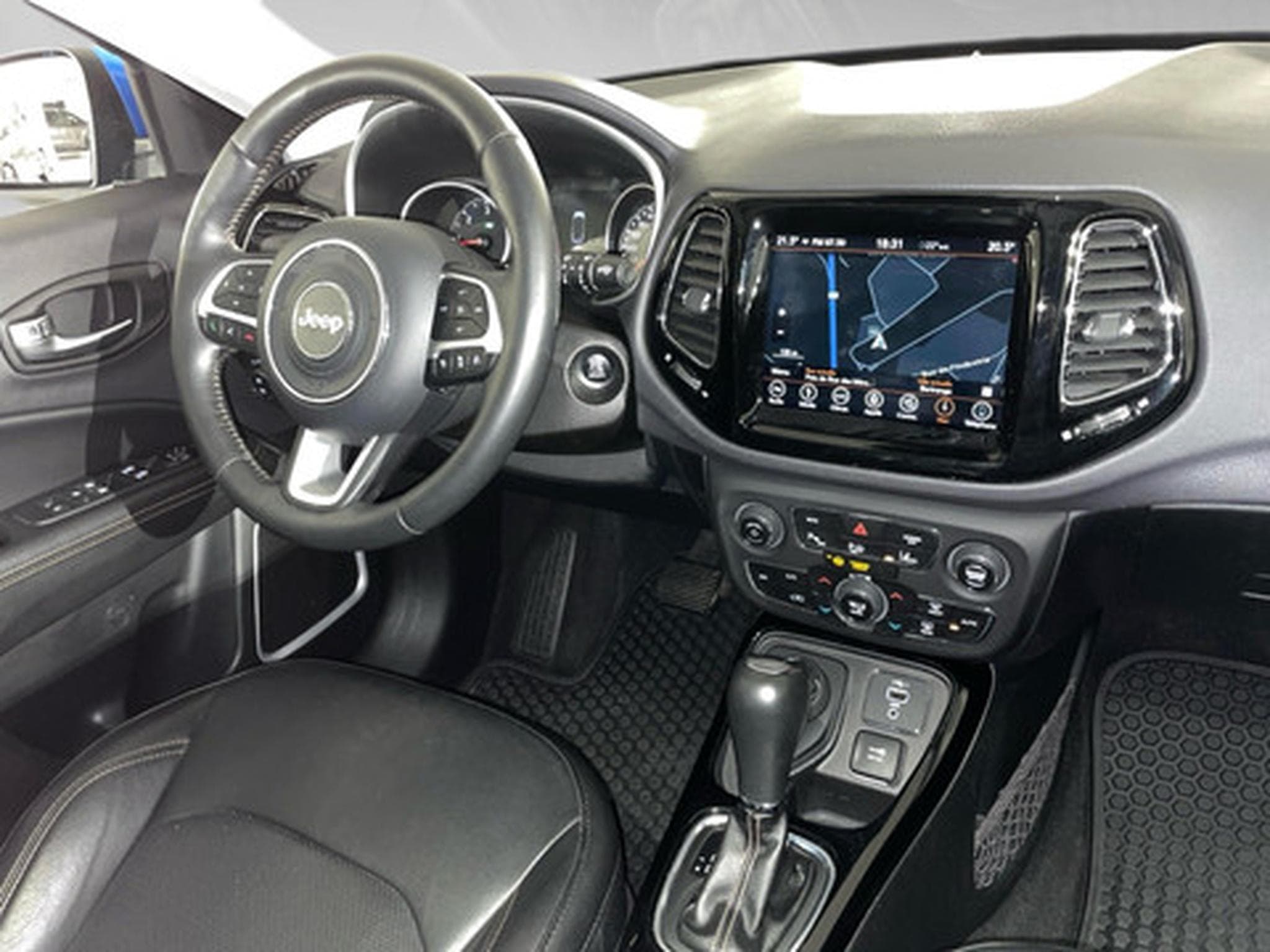 Jeep Compass 2.0 MJD 103kW 4x4 Limited Auto (2019) - Foto 7