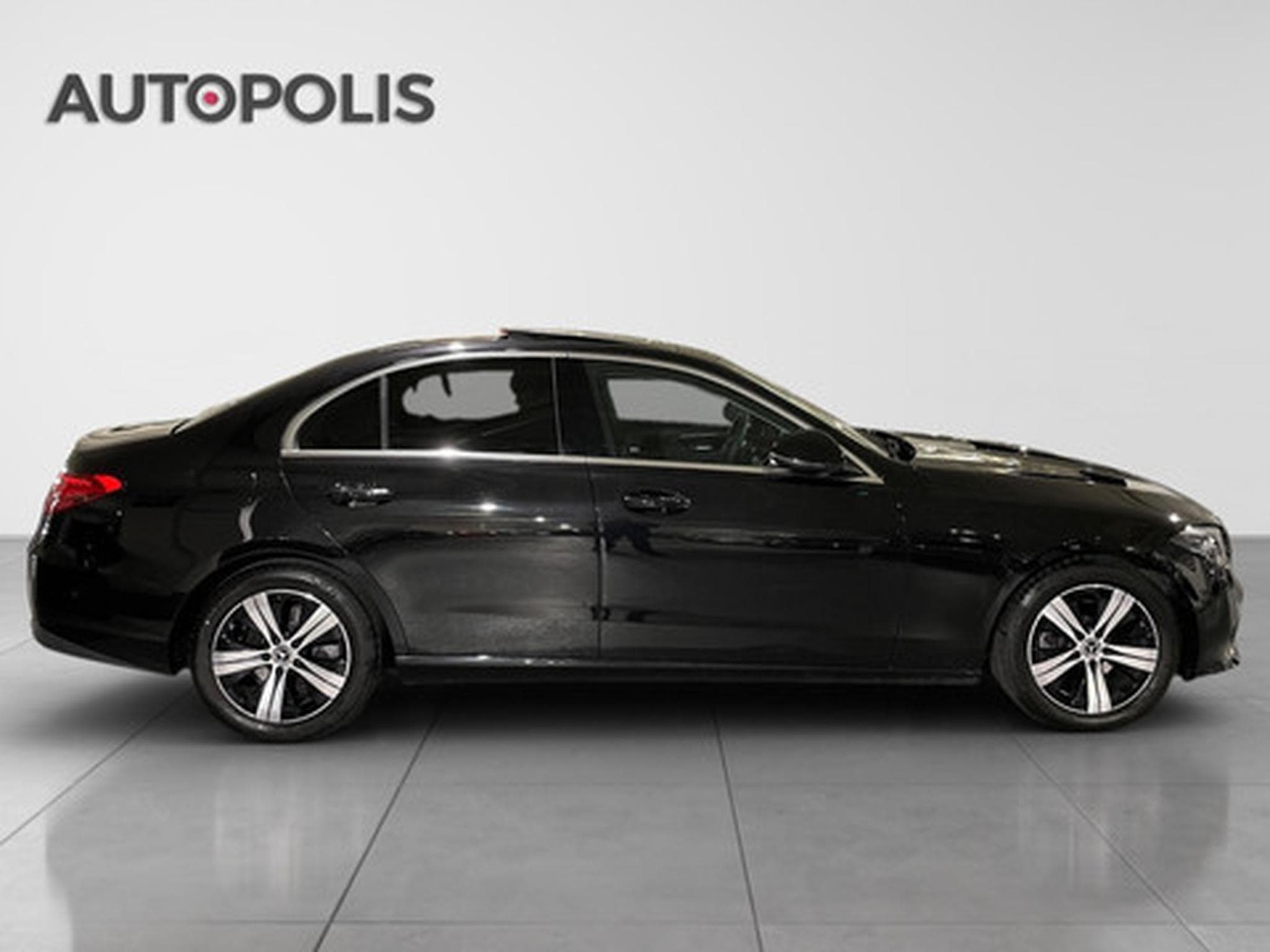 Mercedes C 200 C AMG Line (2026) - Photo 17