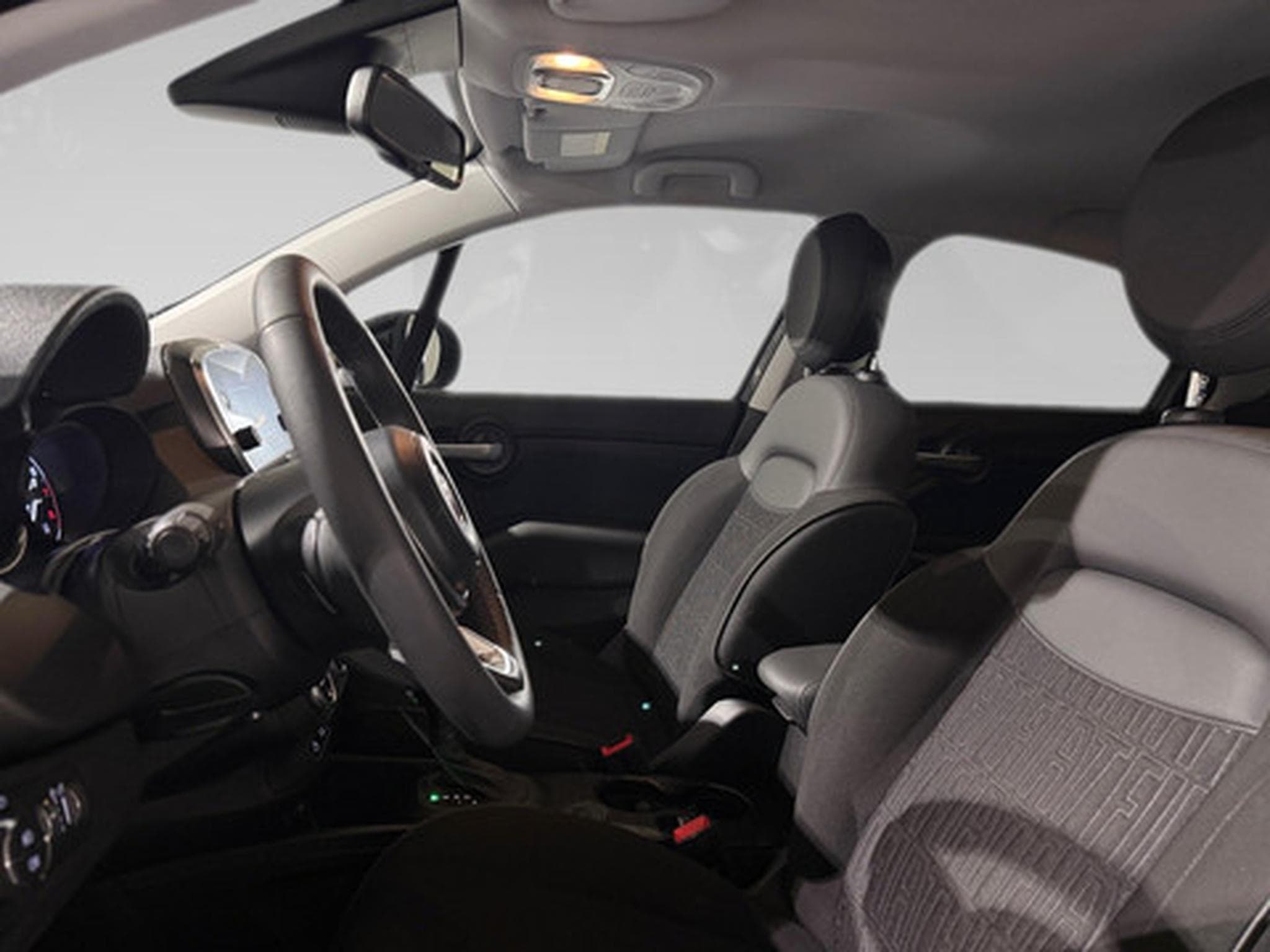 Fiat 500X 1.5 Hybrid 130 DCT7 (2026) - Photo 4