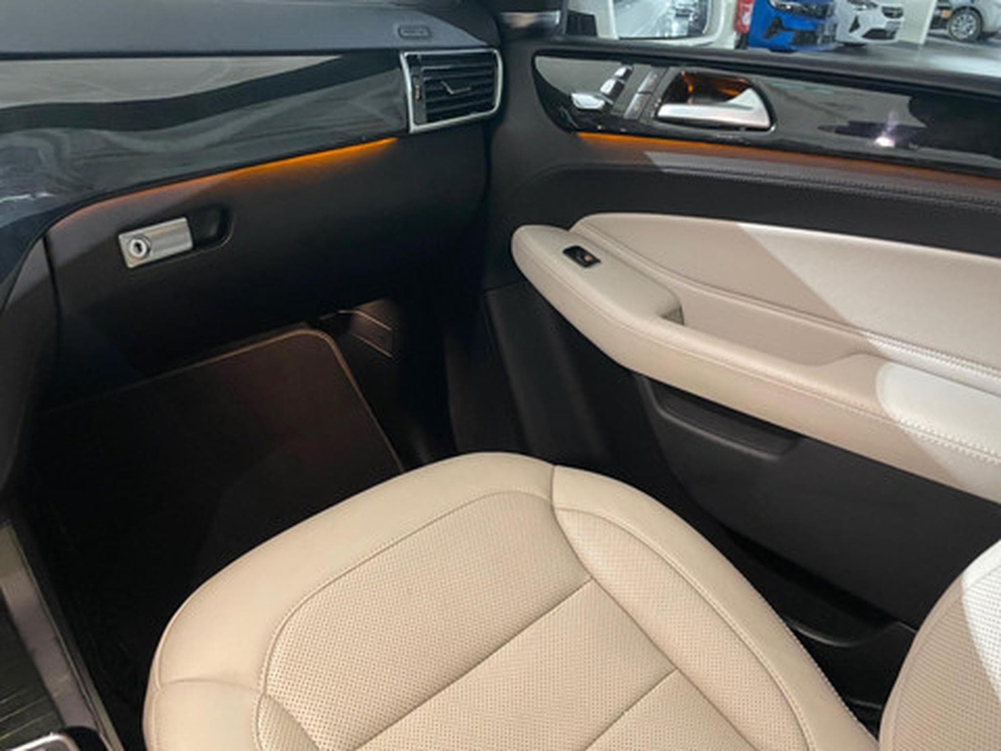 Mercedes GLE 500 Coupé 4MATIC (2026) - Photo 9