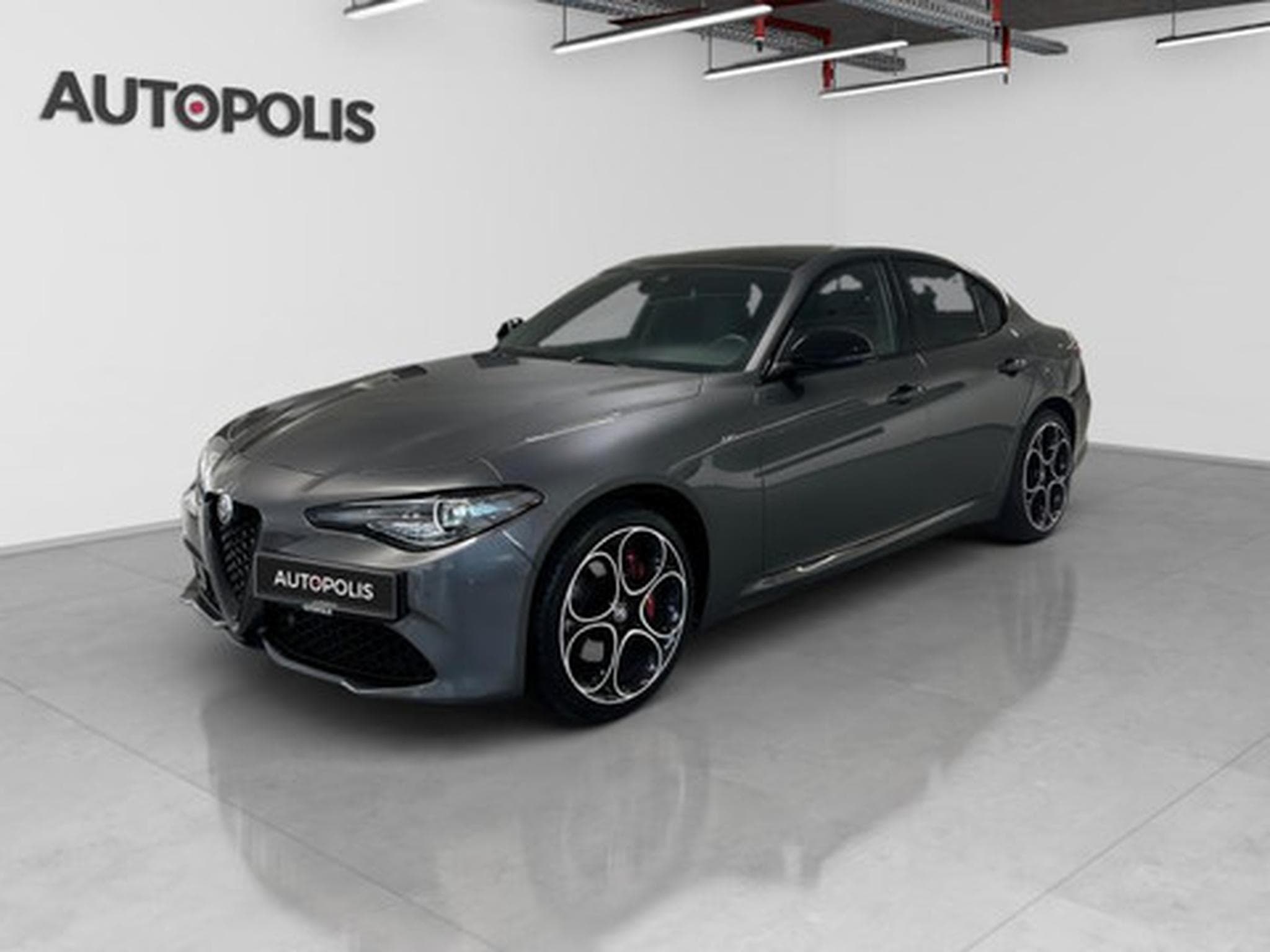 Alfa-Romeo Giulia 2.0 TB 280 Q4 Veloce AUTO (2026) - Photo 1