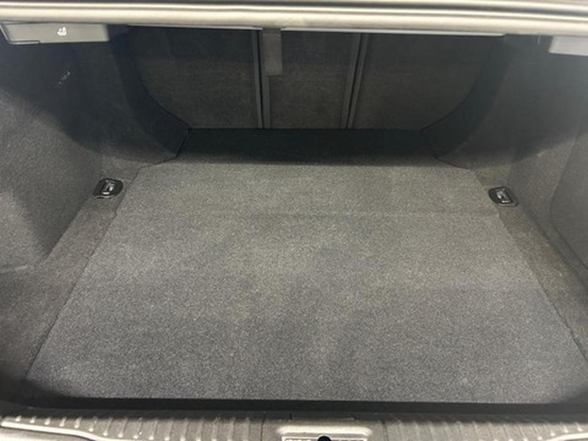 Alfa-Romeo Giulia 2.0 TB 280 Q4 Veloce AUTO (2026) - Photo 11