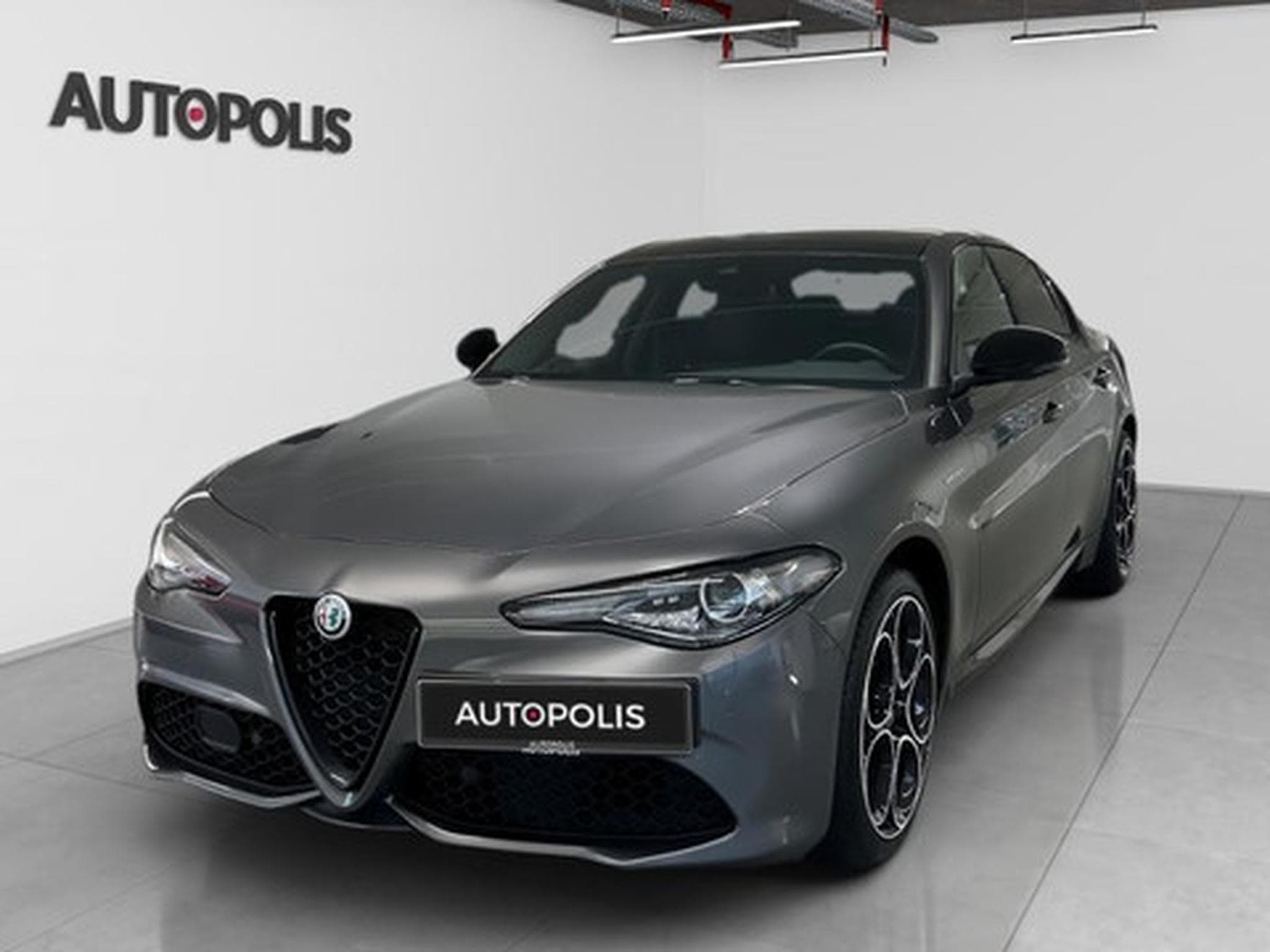 Alfa-Romeo Giulia 2.0 TB 280 Q4 Veloce AUTO (2026) - Photo 15