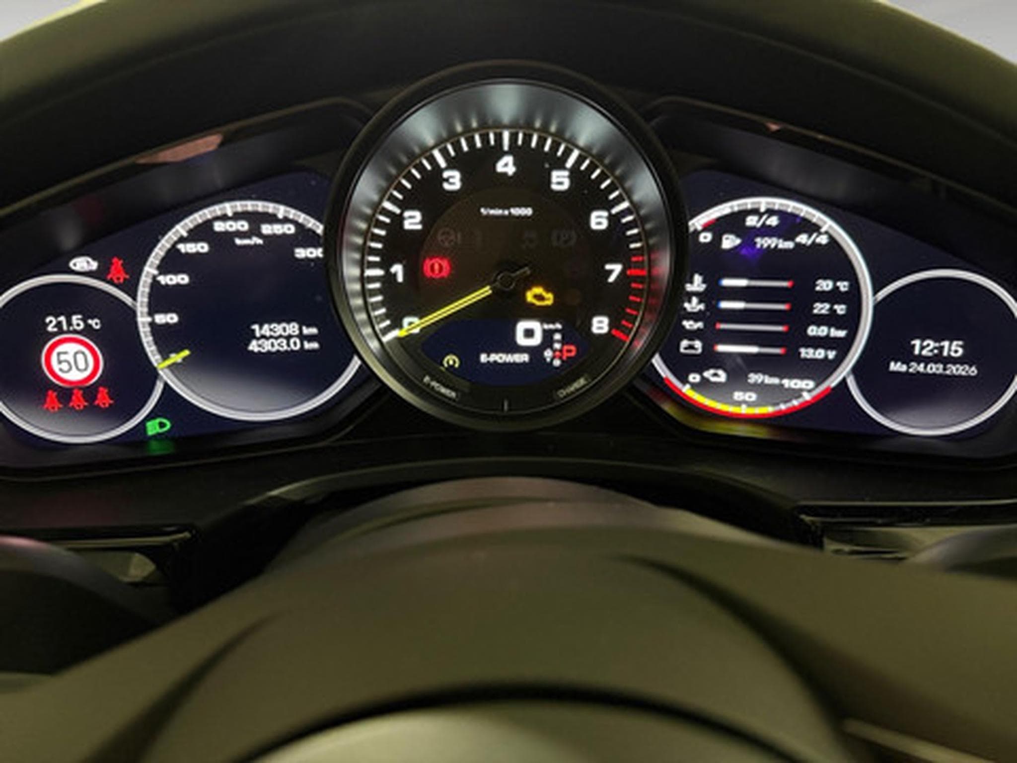 Porsche Panamera 2.9 Sport Turismo 4 E-Hybrid (2026) - Photo 2