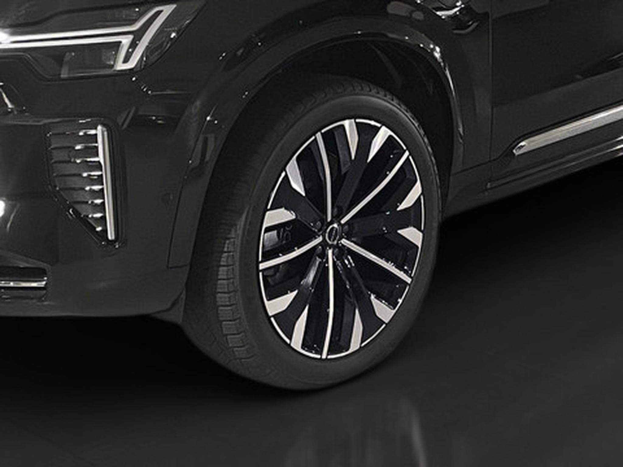 Volvo XC90 2.0 T8 4WD Plus Dark Aut. (2026) - Photo 24