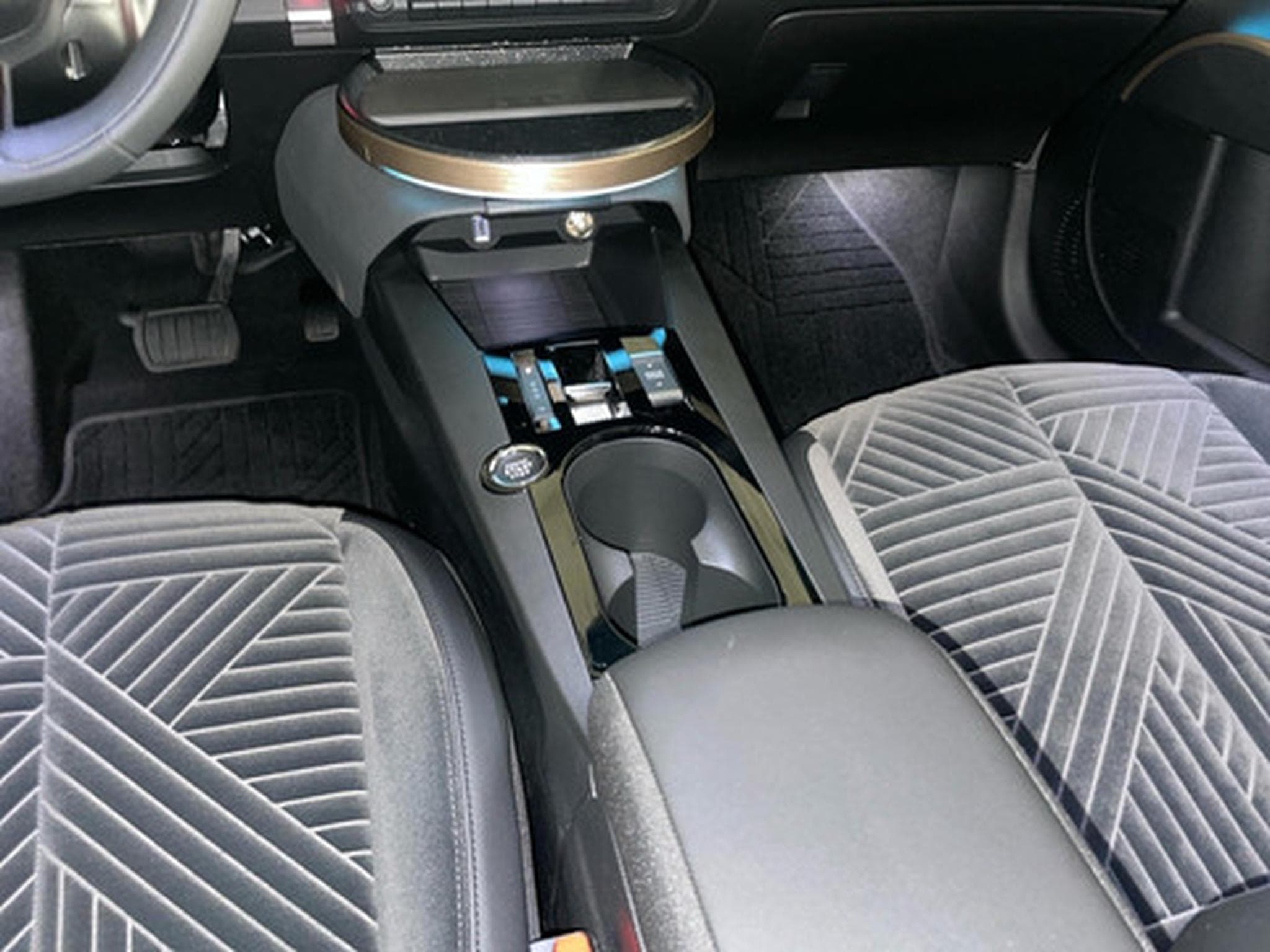 Lancia Ypsilon 1.2 Hybrid 74kW eDCT LX (2026) - Photo 10