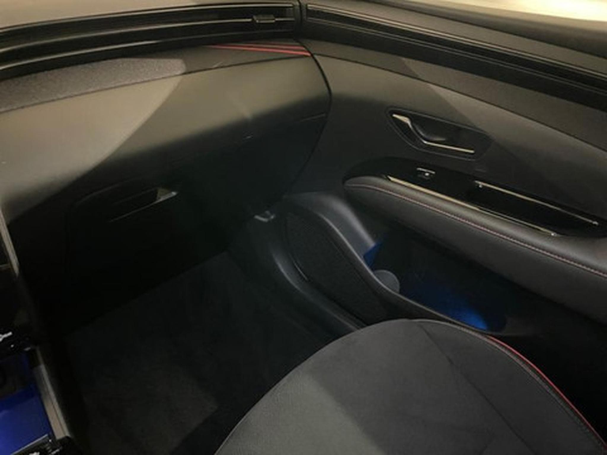 Hyundai Tucson 1.6 T-GDi Plug-in Hybrid 4x4 Shine (2026) - Photo 8