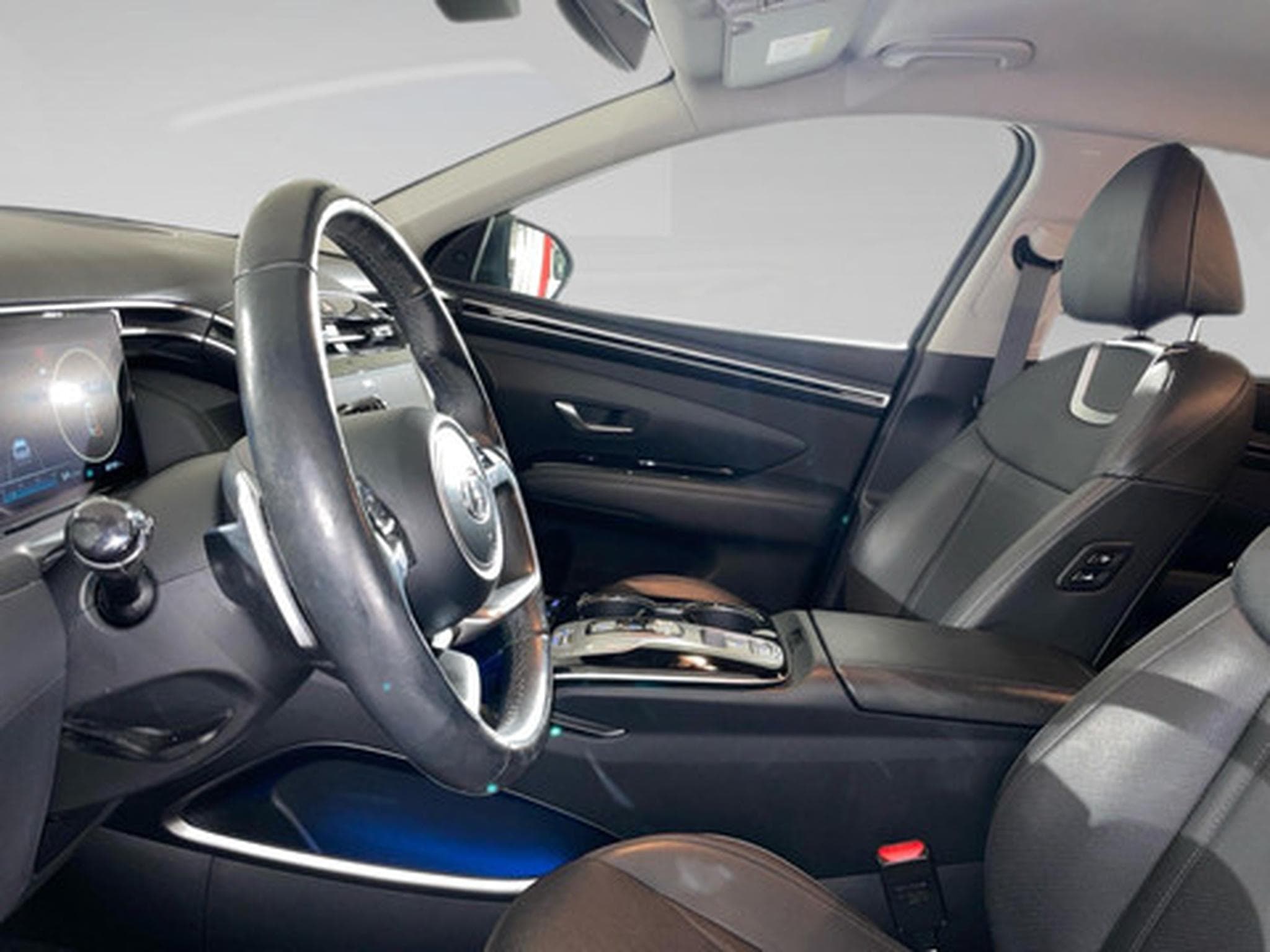 Hyundai Tucson 1.6 T-GDi 48V Shine 4WD 7-DCT (2026) - Photo 4