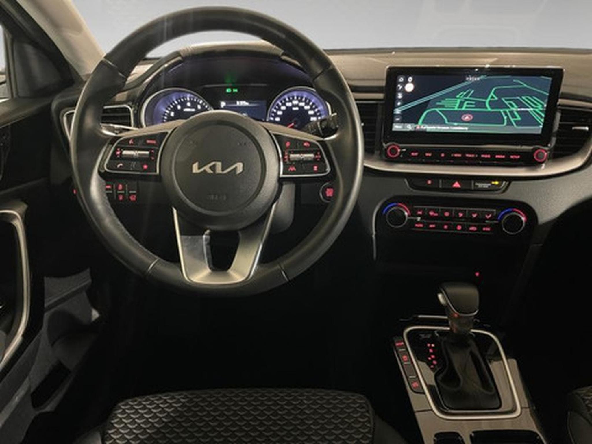 Kia XCeed 1.5 T-GDi 140 DCT Pulse (2026) - Photo 6