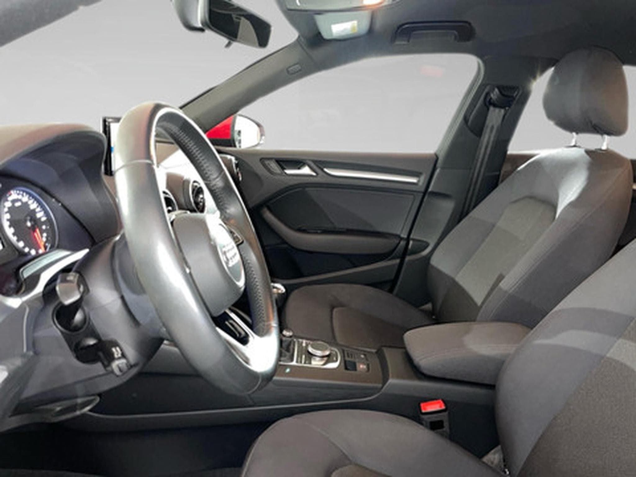 Audi A3 35 TFSI edition one Sportback (2026) - Photo 4