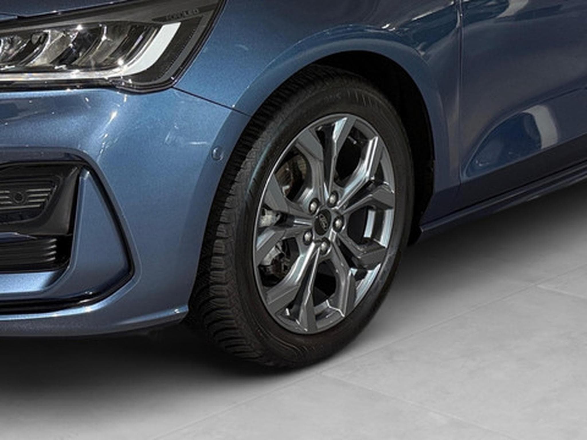 Ford Focus Clipper 1.0i EcoBoost MHEV 92kW ST-Line X (2026) - Photo 20