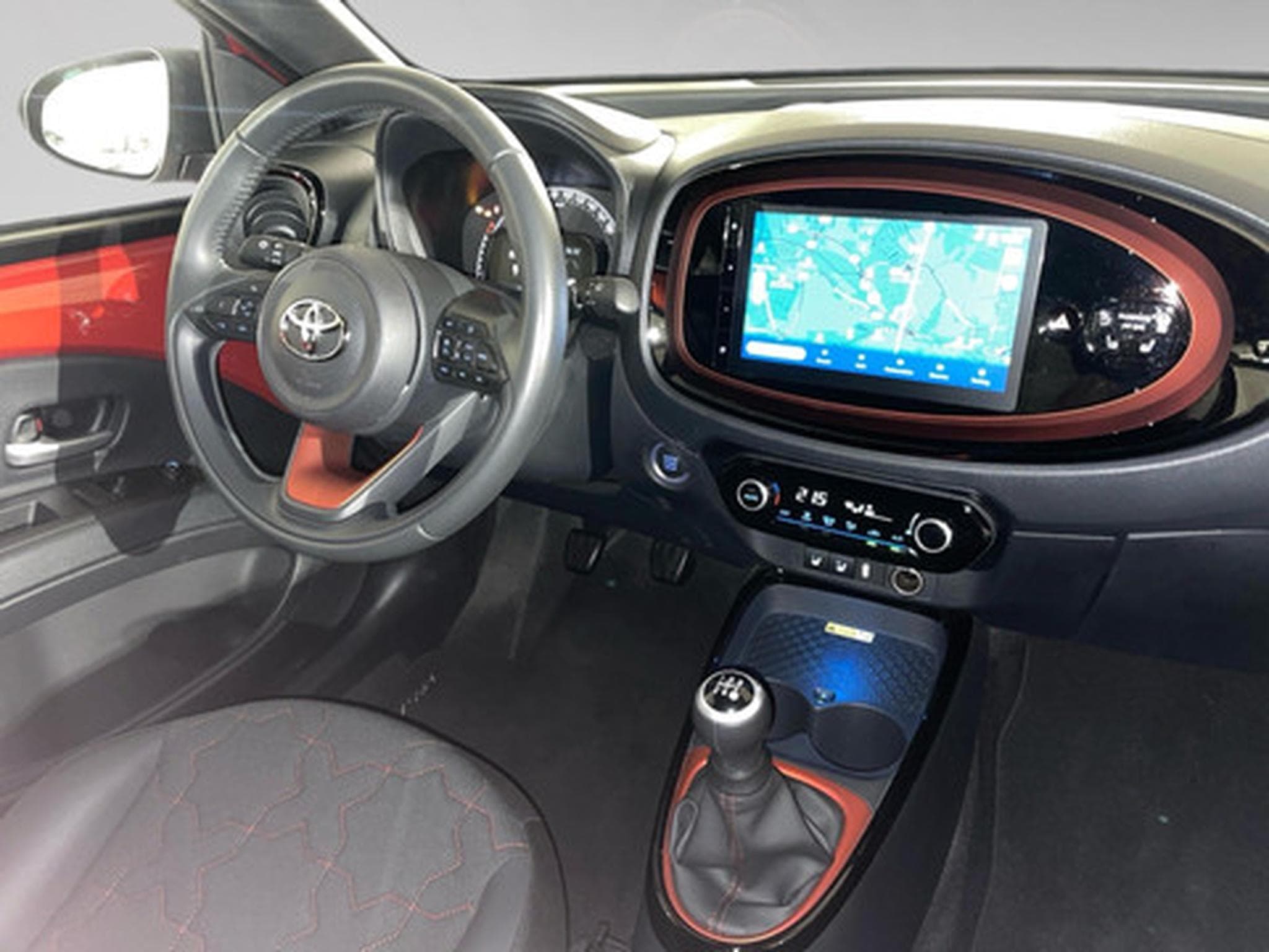 Toyota Aygo 1.0 VVT-i Envy (2024) - Photo 7