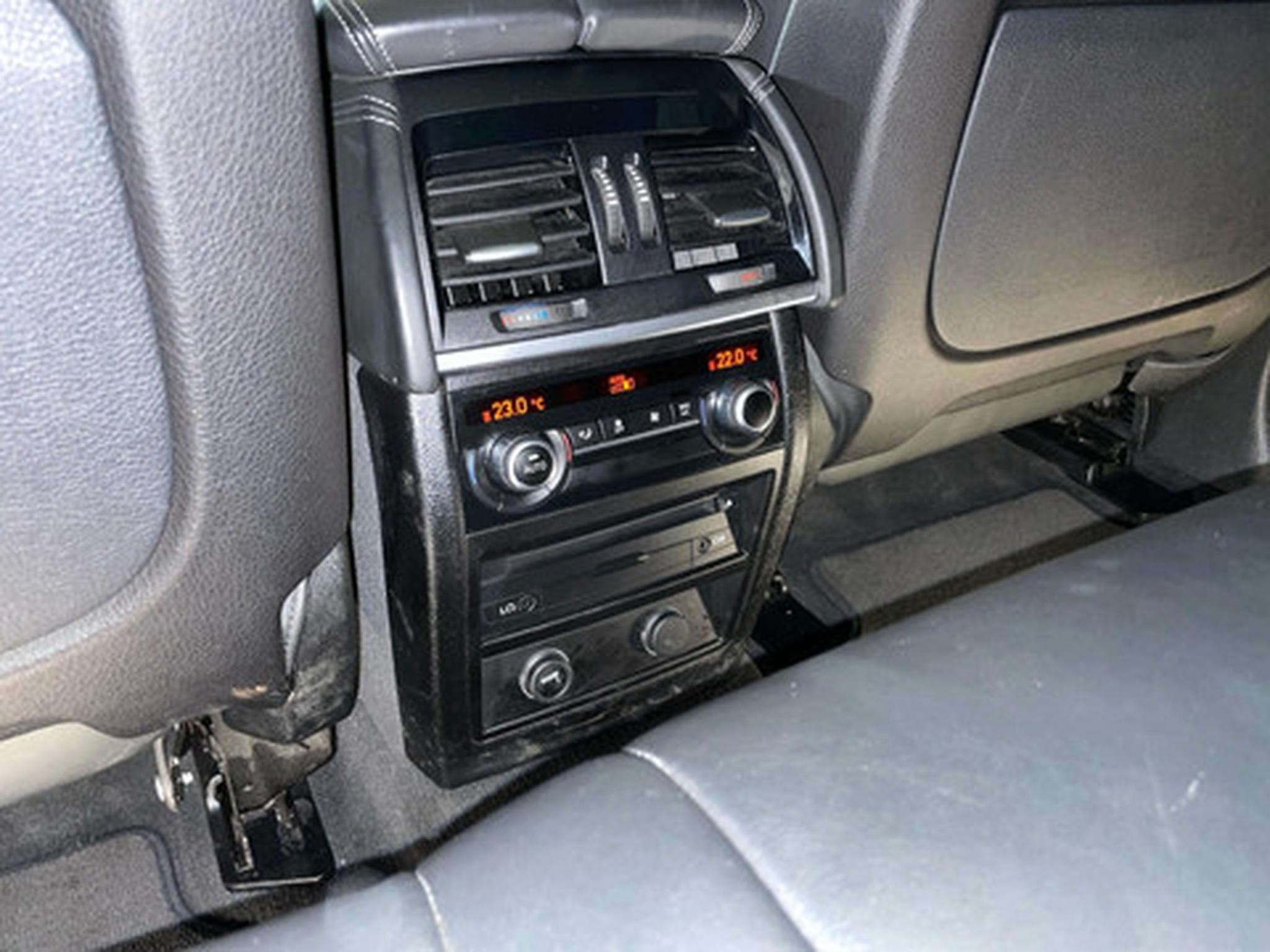 BMW X6 M (2026) - Photo 13