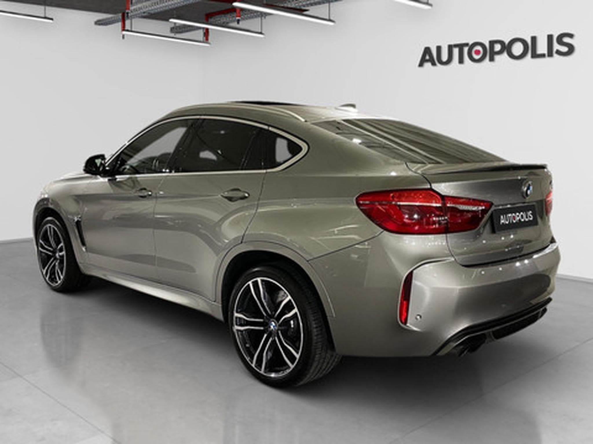 BMW X6 M (2026) - Photo 17