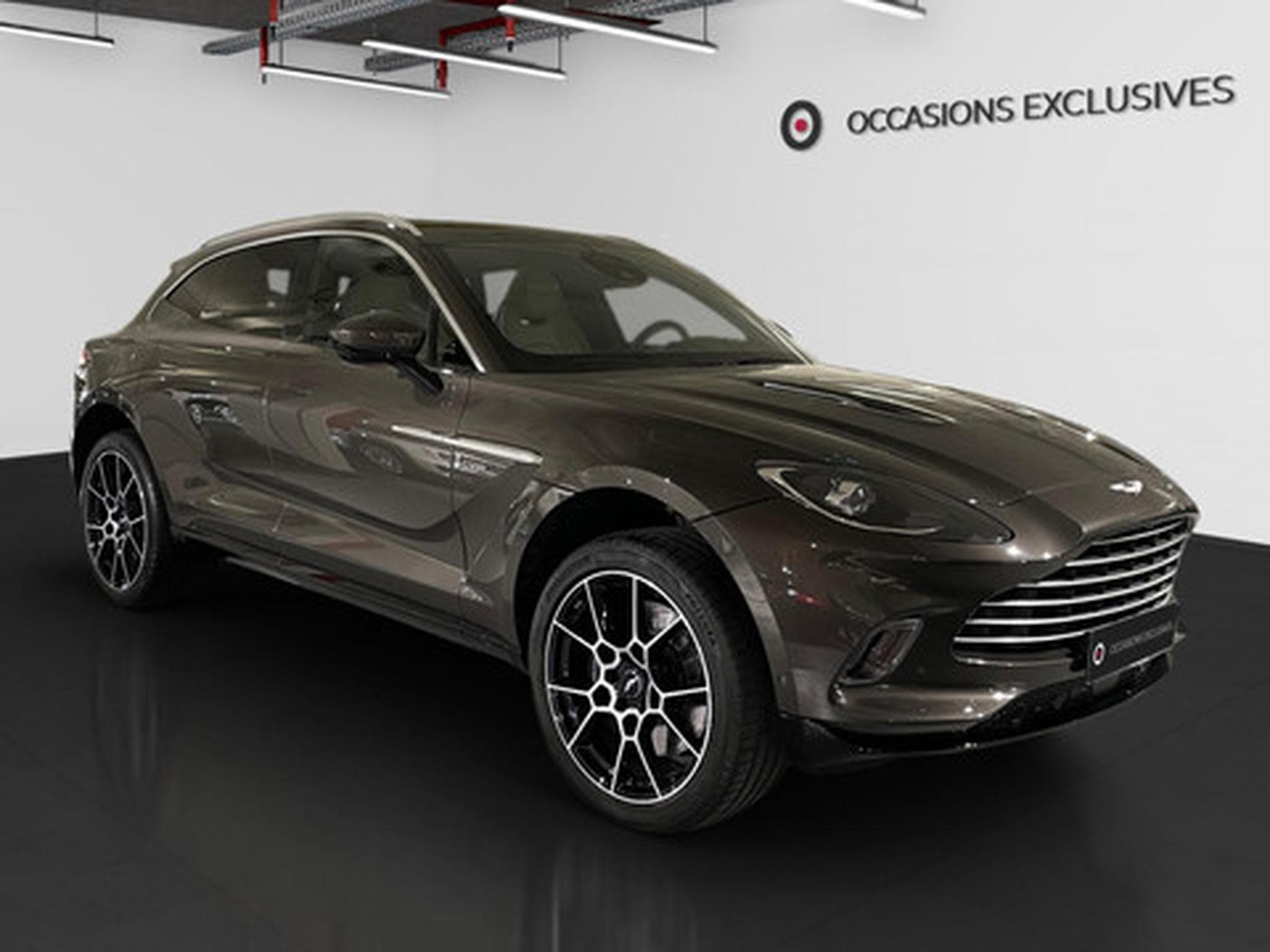 Aston-Martin DBX 4.0 V8 4WD Auto MY21 (2026) - Photo 23