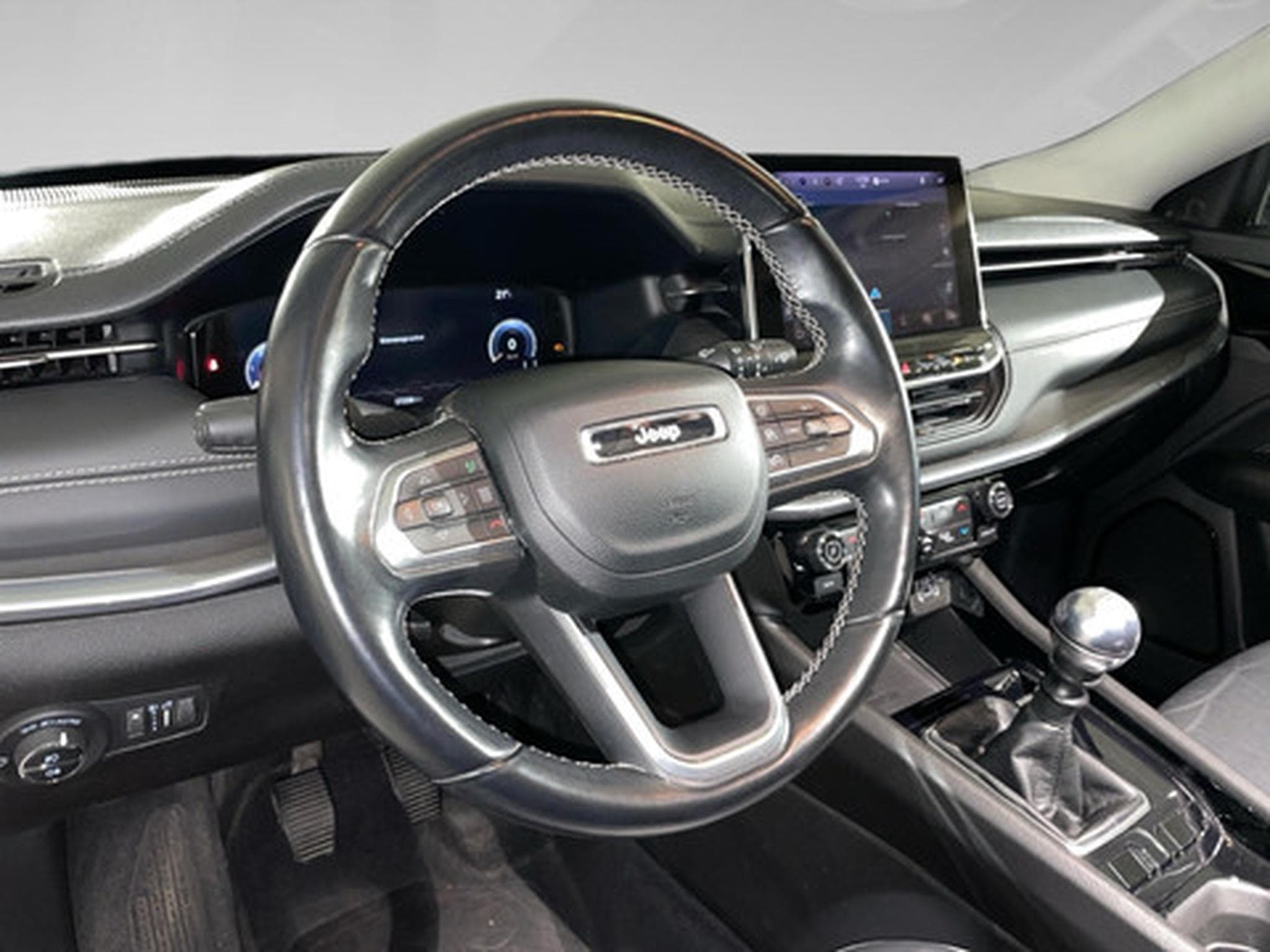 Jeep Compass 1.6 MJD 130 4x2 MTX Limited (2021) - Foto 8