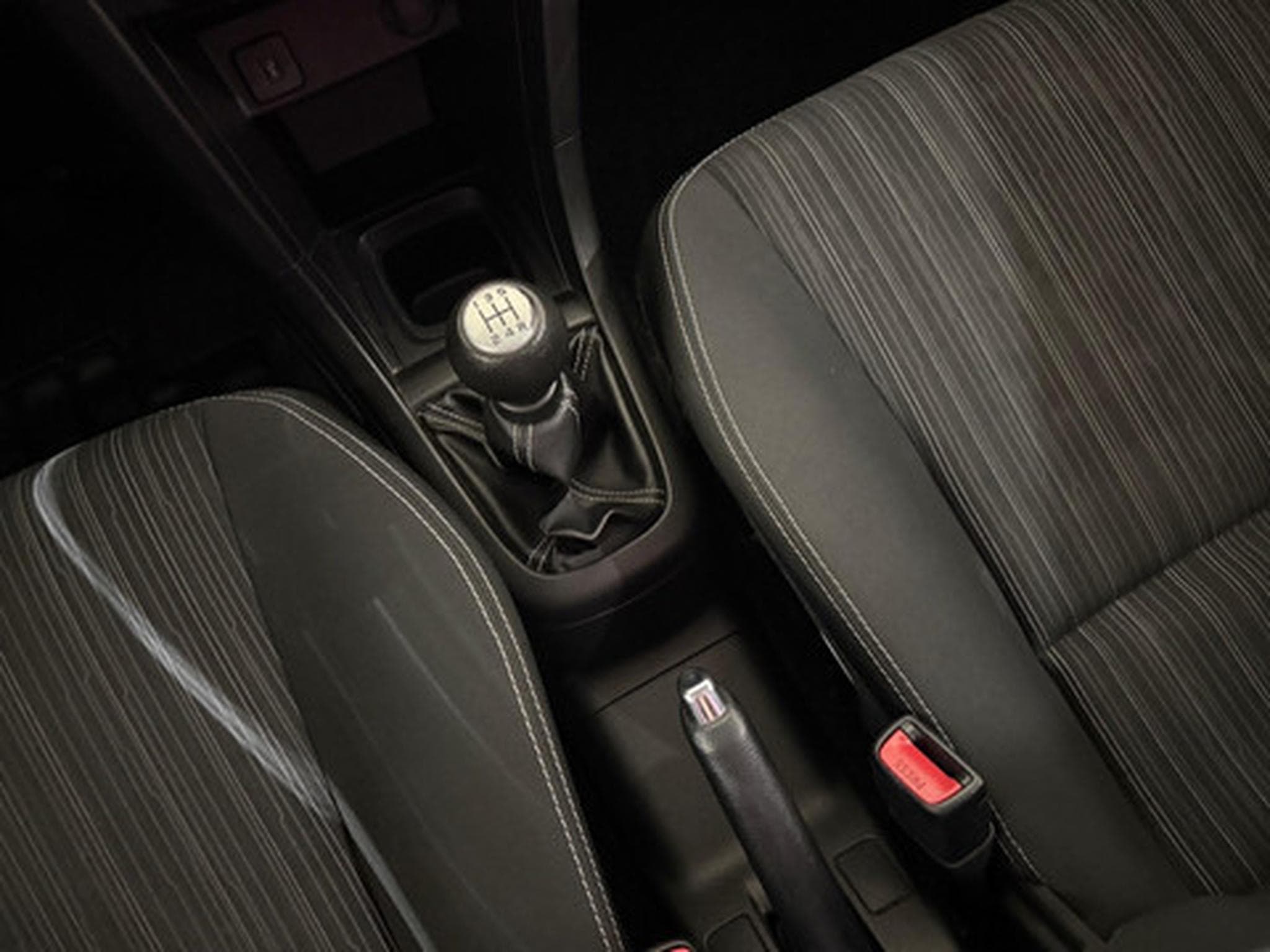 Suzuki Swift 1.2 Club (2026) - Photo 10