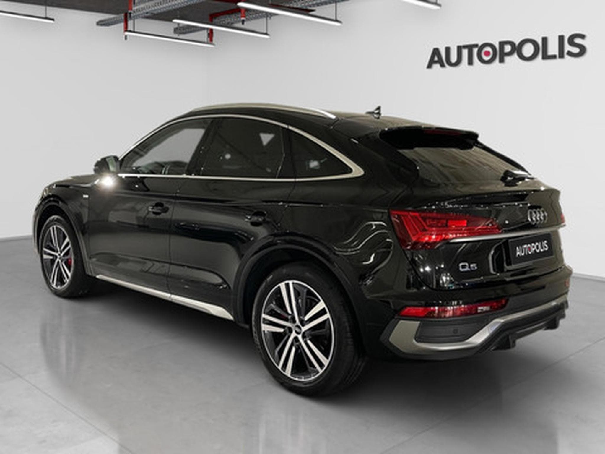 Audi Q5 Sportback 40 TDI S tronic quattro S line (2026) - Photo 13
