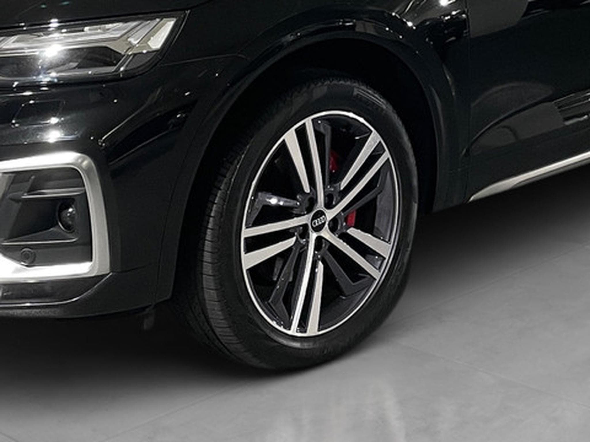 Audi Q5 Sportback 40 TDI S tronic quattro S line (2026) - Photo 20