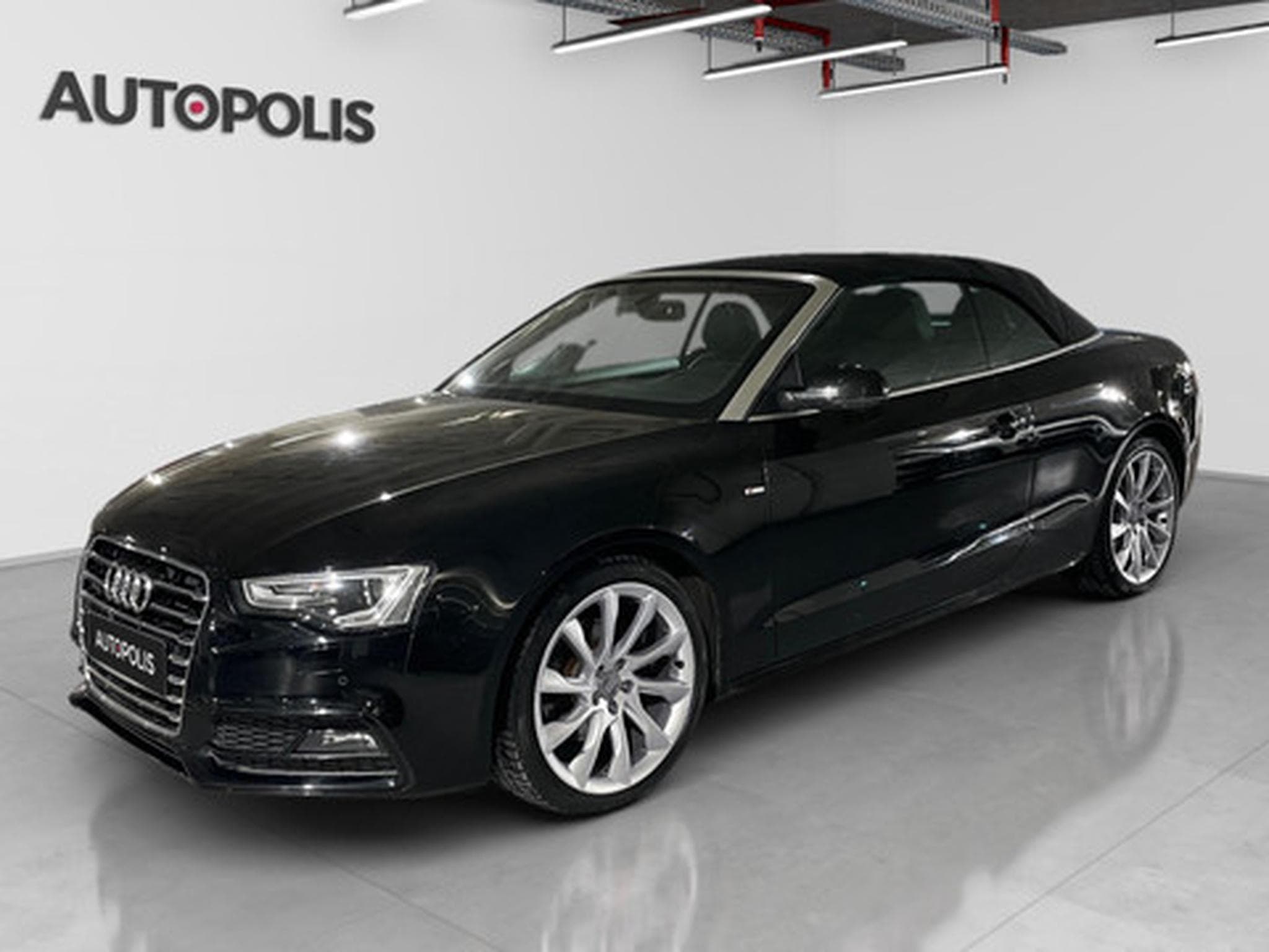 Audi A5 2.0 TDI 140kW quattro Cab. (2026) - Photo 1
