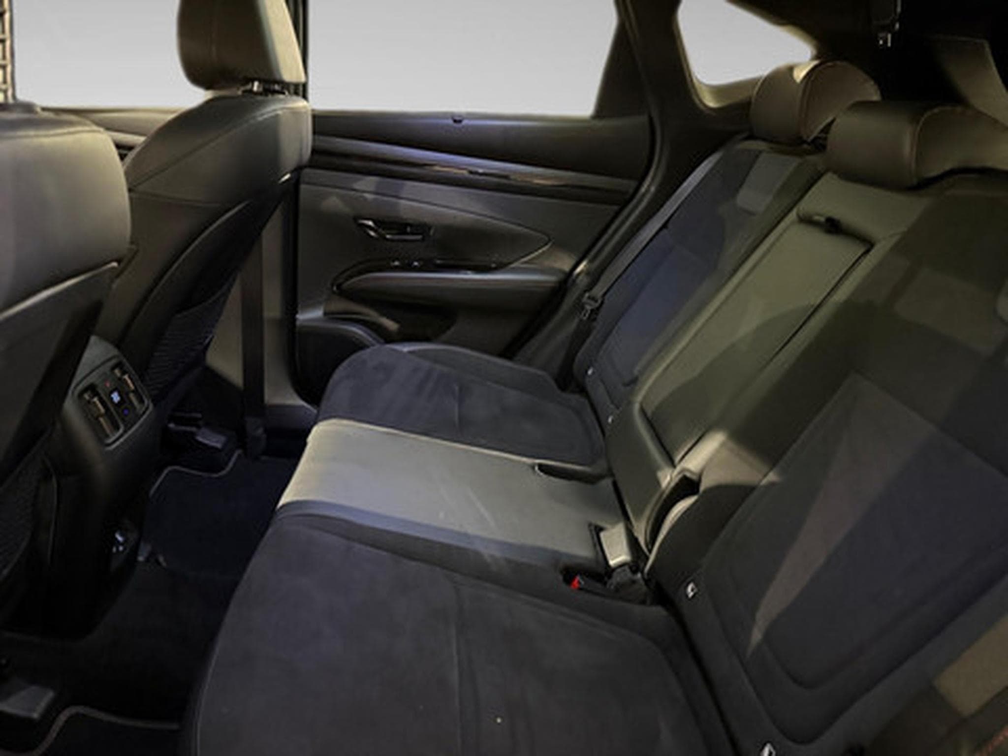 Hyundai Tucson 1.6 T-GDI 132kW 48V N Line (2026) - Photo 11