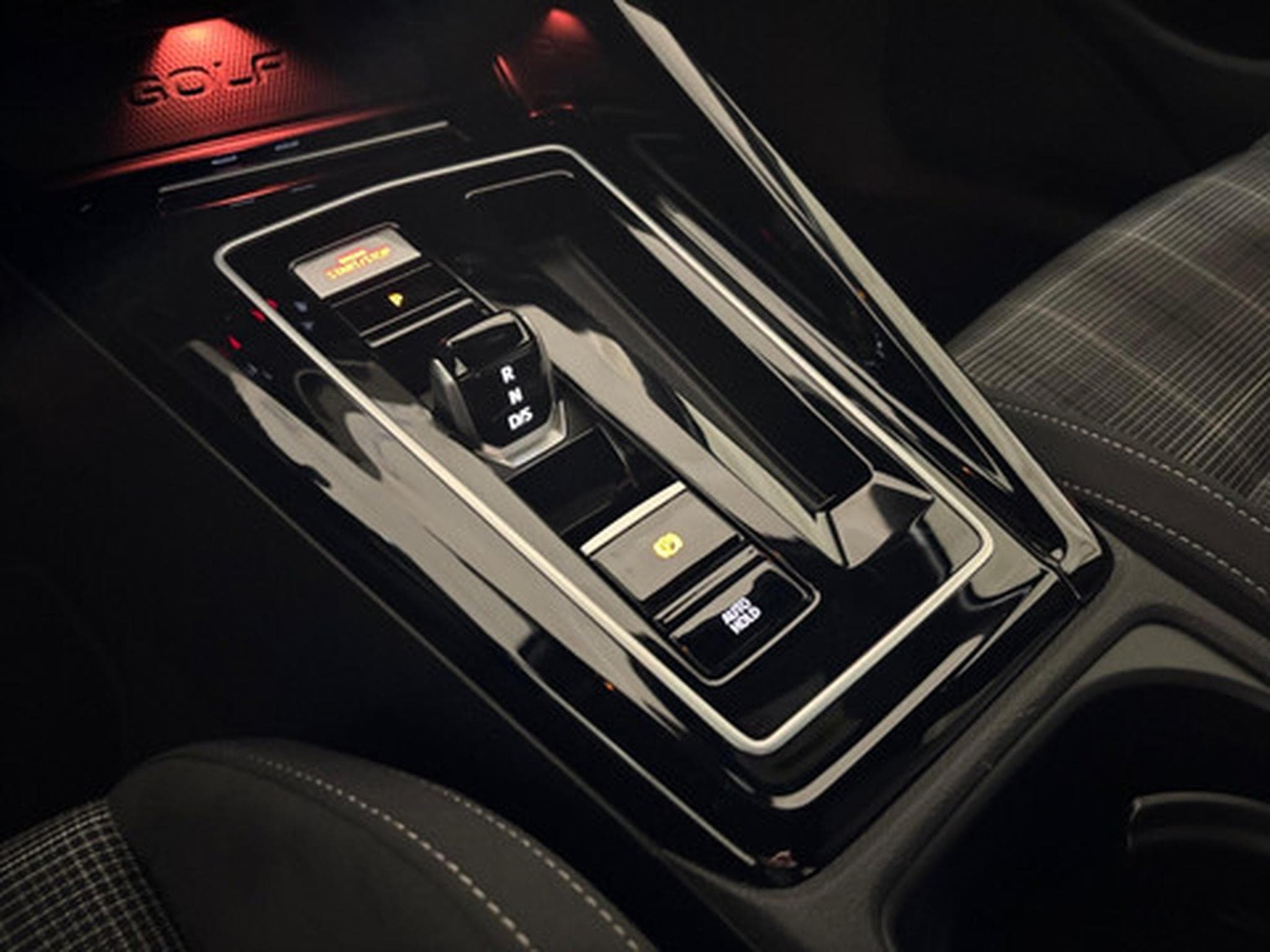 VW Golf 2.0 TDI 147kW GTD DSG (2026) - Foto 19