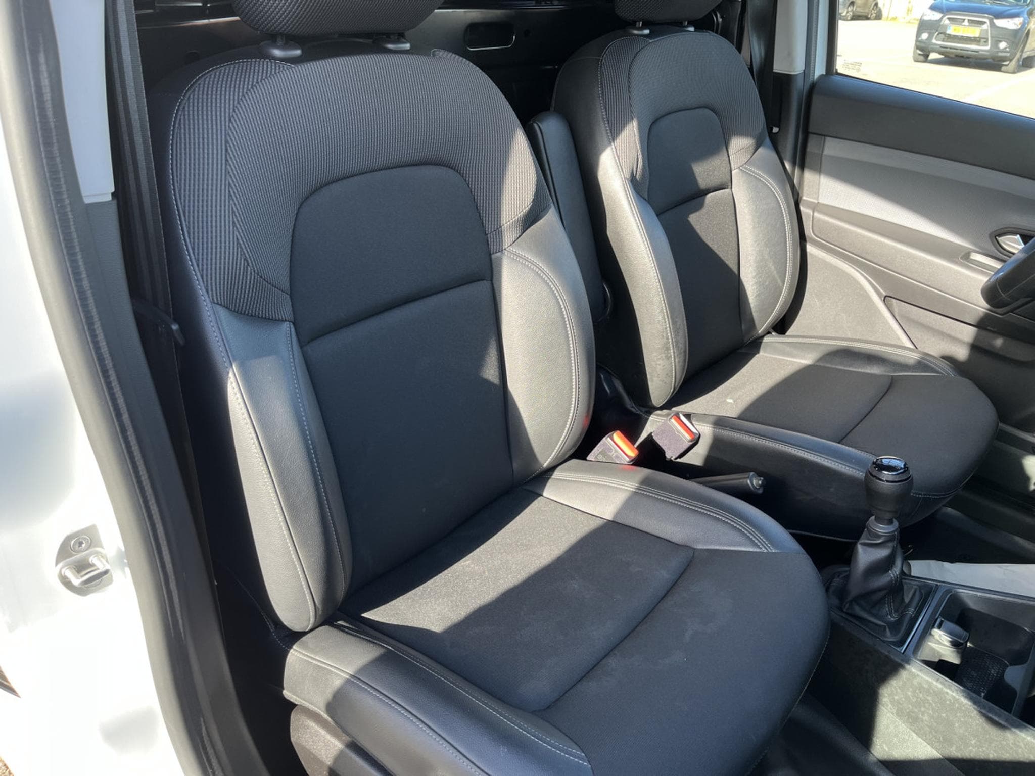 Renault Express 1.5 Extra Blue 95 dci PDC Clim (2023) - Photo 12