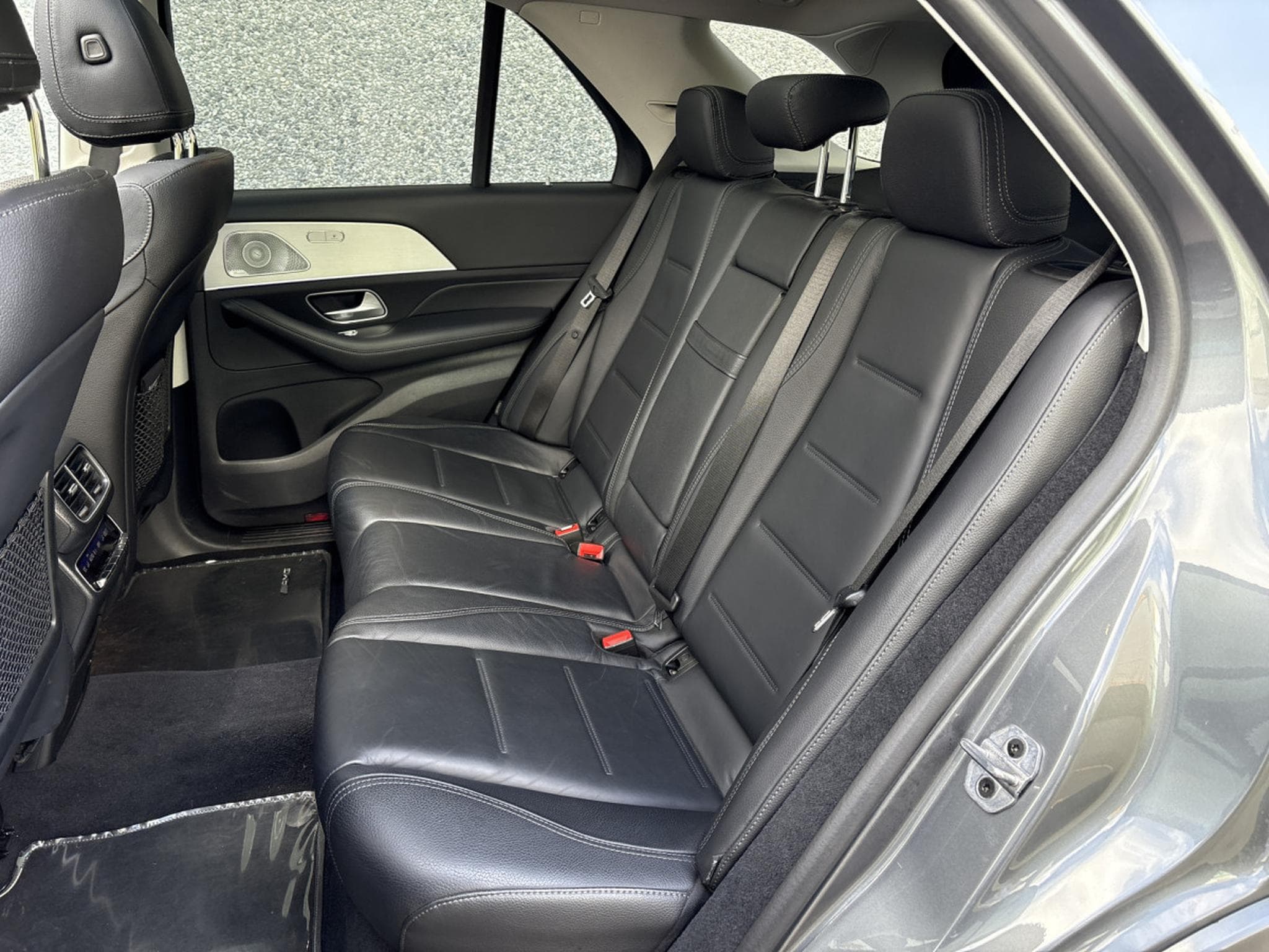 Mercedes GLE 400 D AMG/ 4Matic /AMG/PANORAMA/ BURMESTER/360/ (2023) - Photo 12