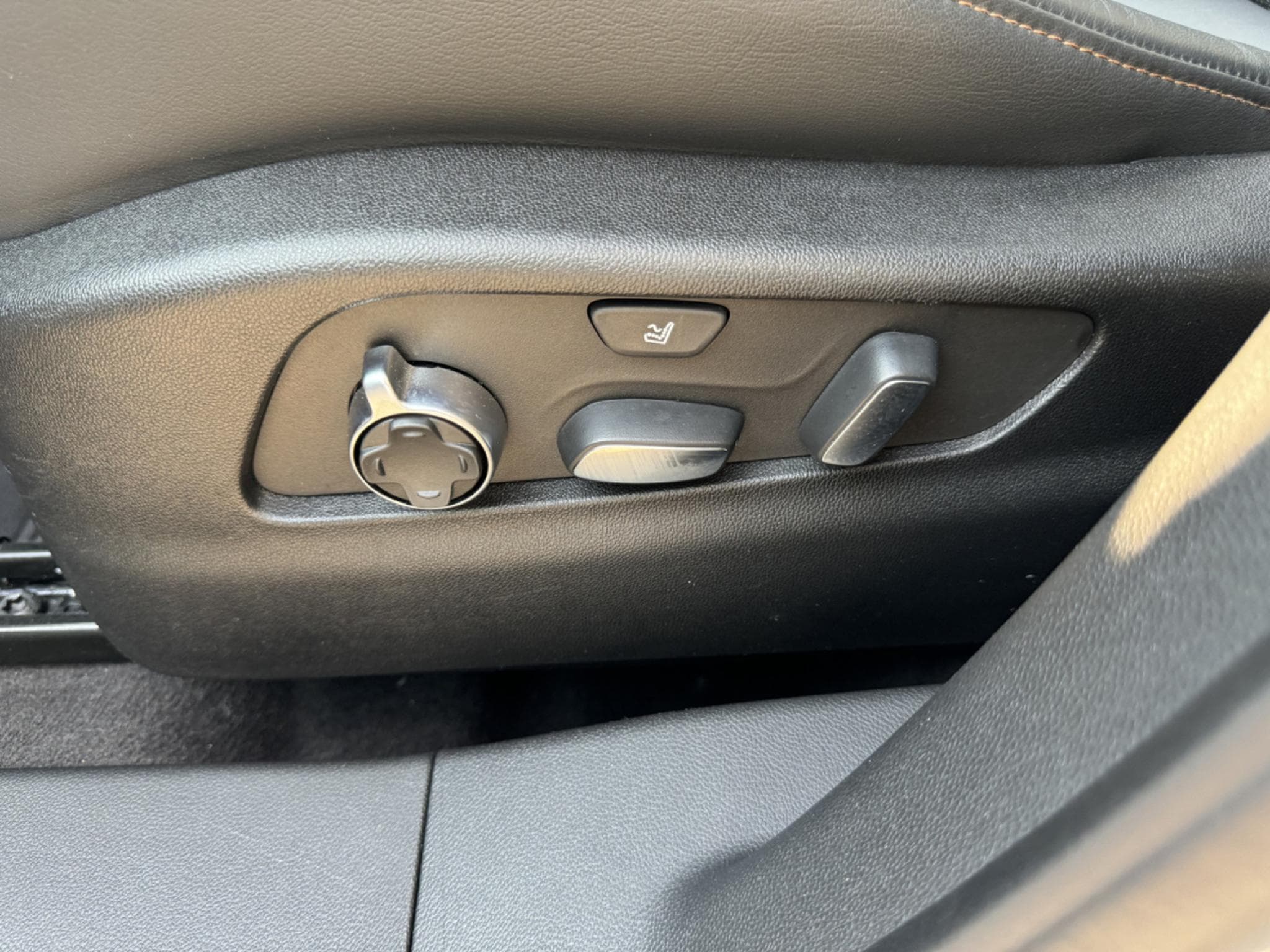 Cadillac XT4 350 T AWD SPORT (2022) - Foto 18