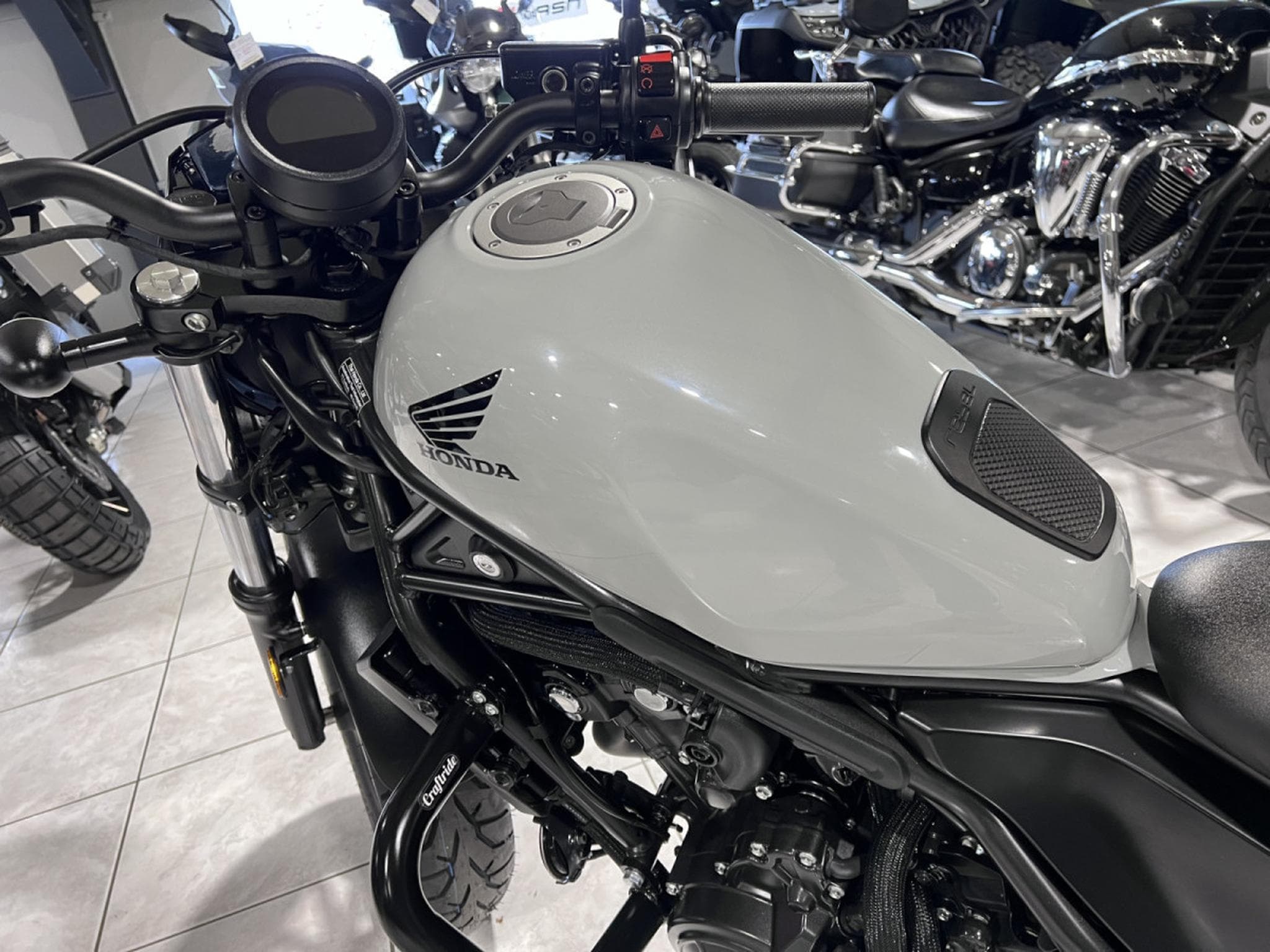 Honda CMX 500 Rebel Black S (2023) - Photo 4