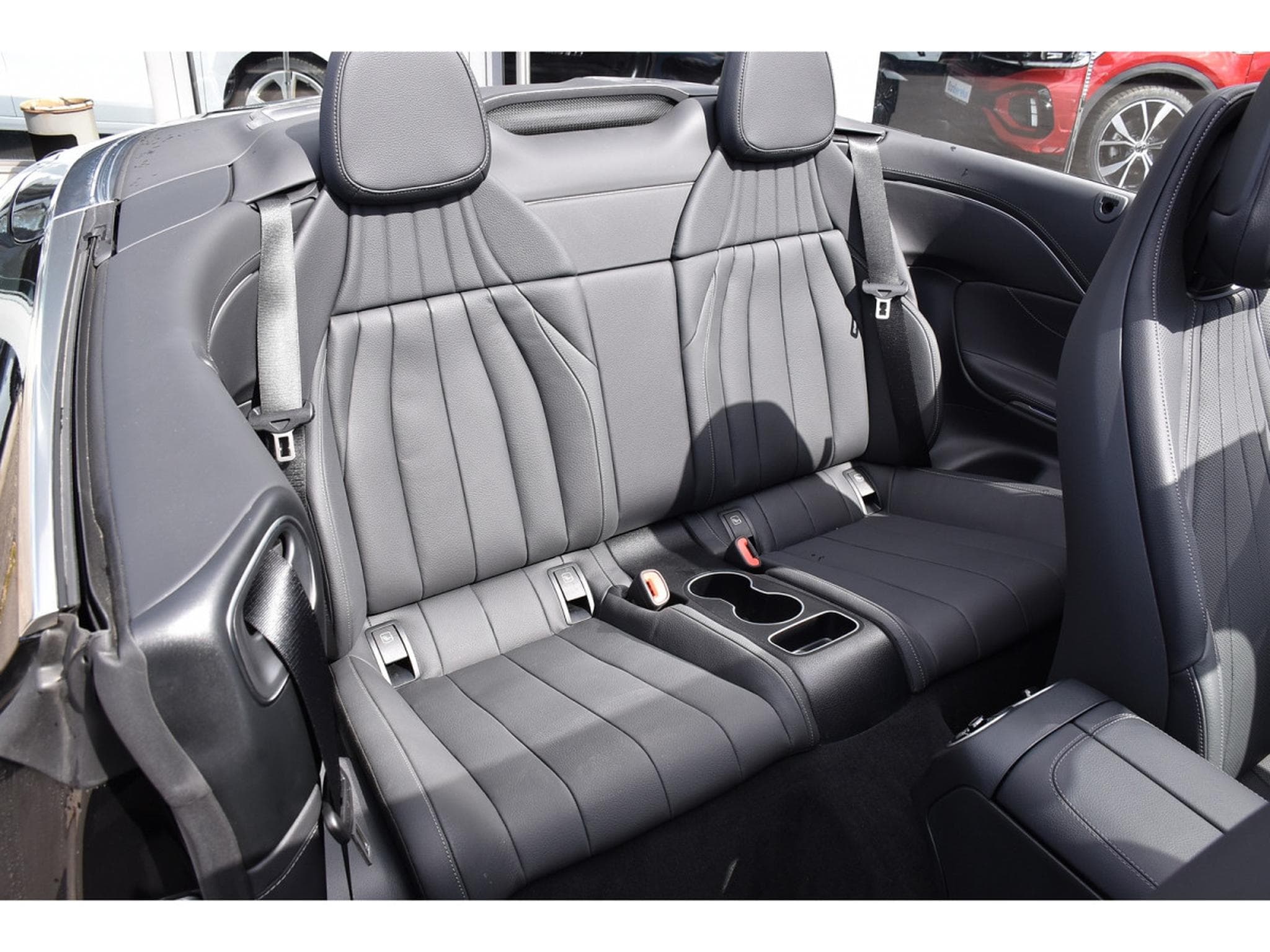 Mercedes CLE 200 AMG Line 9G-Tronic MEMO VENT DISTR CAM360 SIDE AIRSCARF 1°M. (2025) - Photo 10