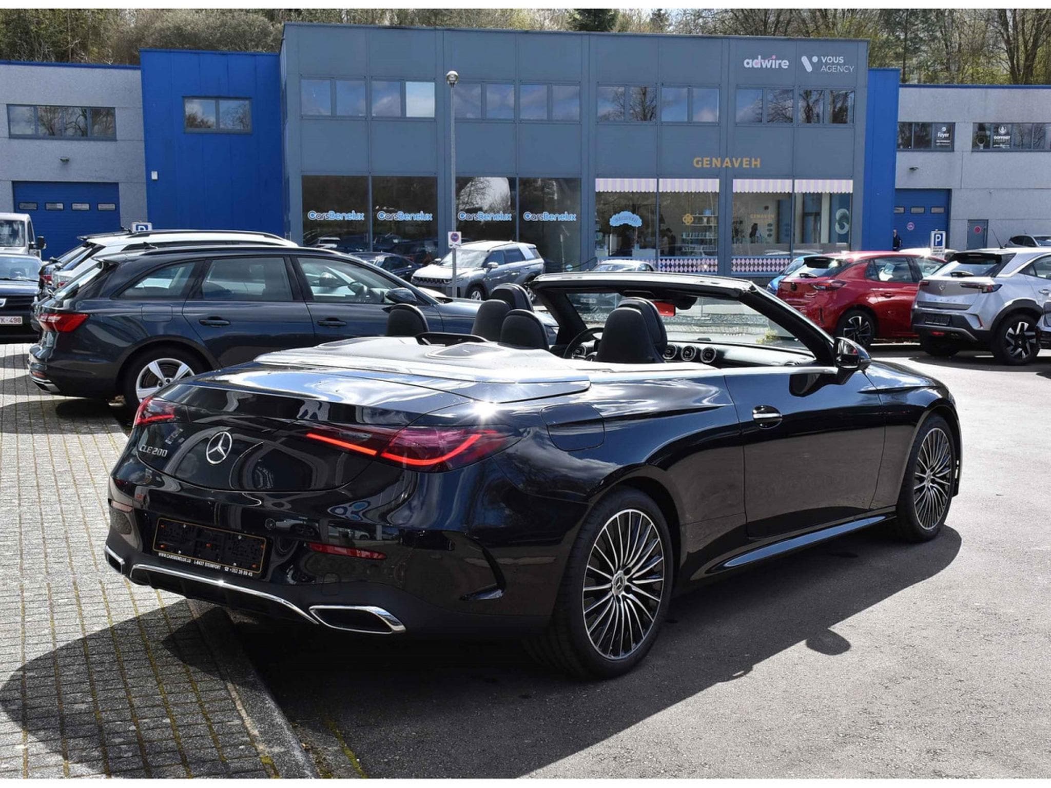 Mercedes CLE 200 AMG Line 9G-Tronic MEMO VENT DISTR CAM360 SIDE AIRSCARF 1°M. (2025) - Photo 5