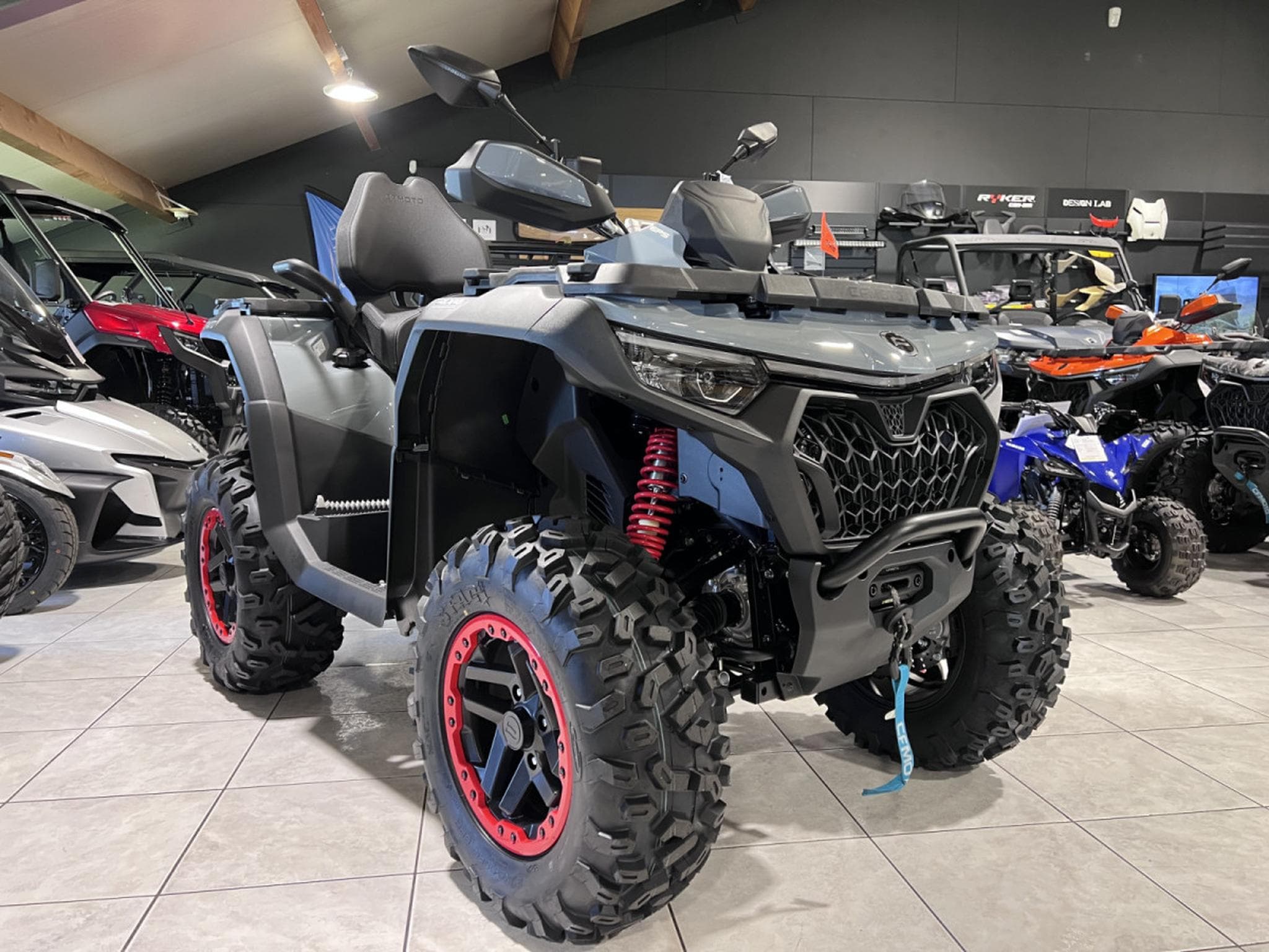 CF Moto CForce 1000 TOURING PREM. L7 (2026) - Photo 7