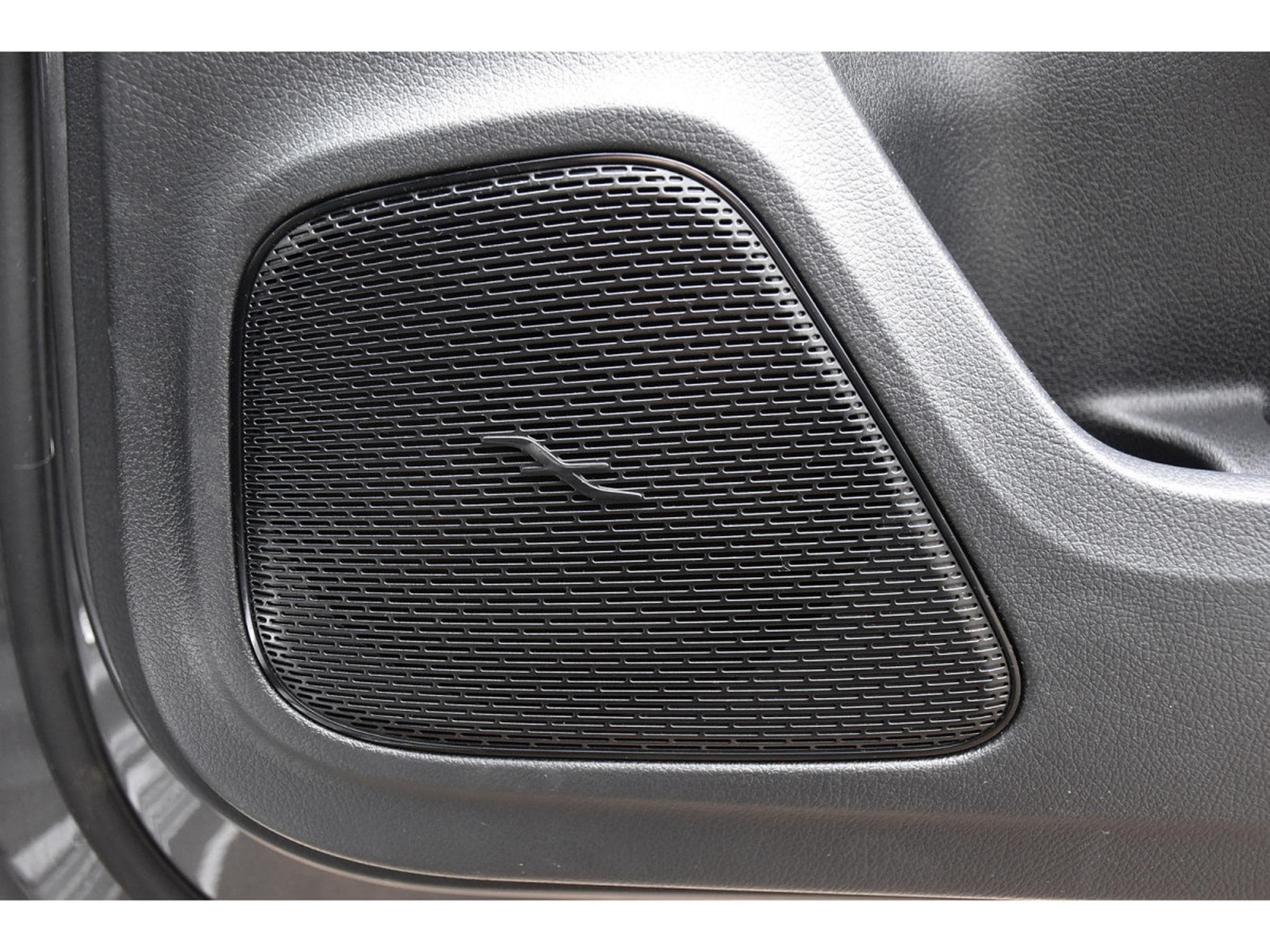 Mercedes A 200 AMG Line 7G DISTRONIC KEYLESS CAM NIGHT MIDLINE 1° MAIN (2023) - Photo 23