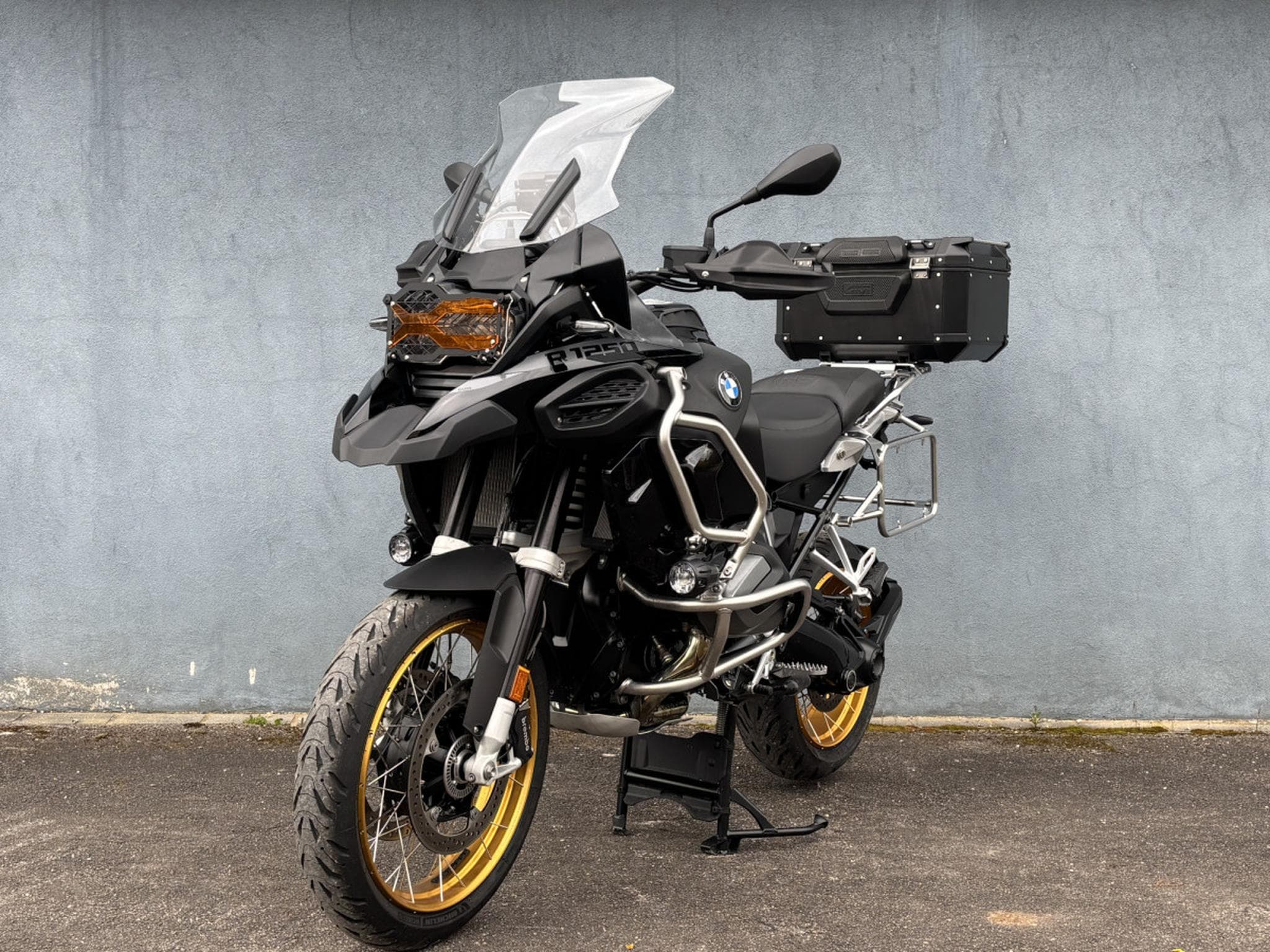 BMW R 1250 GS Adventure (2023) - Photo 4