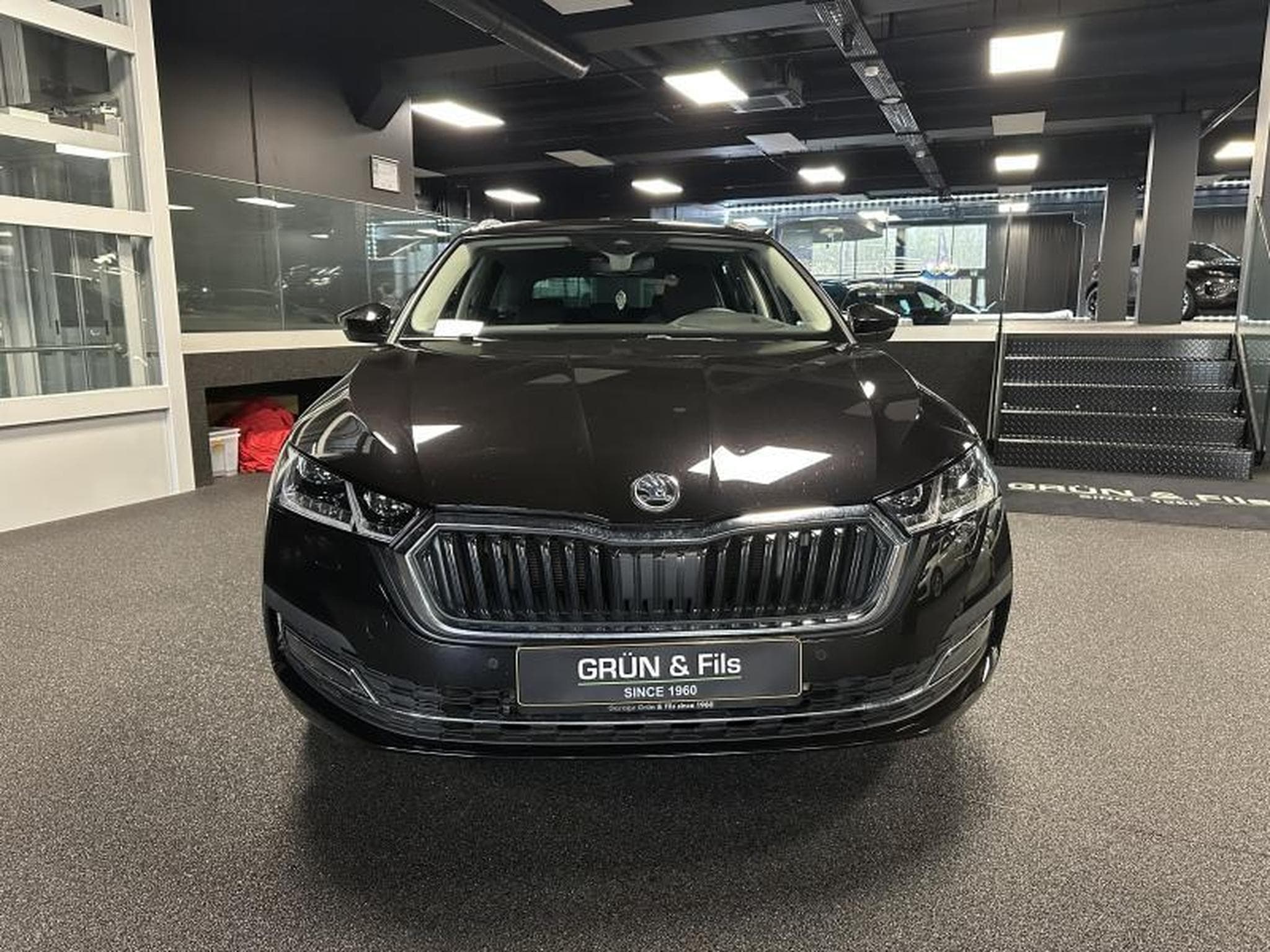 Skoda Octavia COMBI (2021) - Photo 2