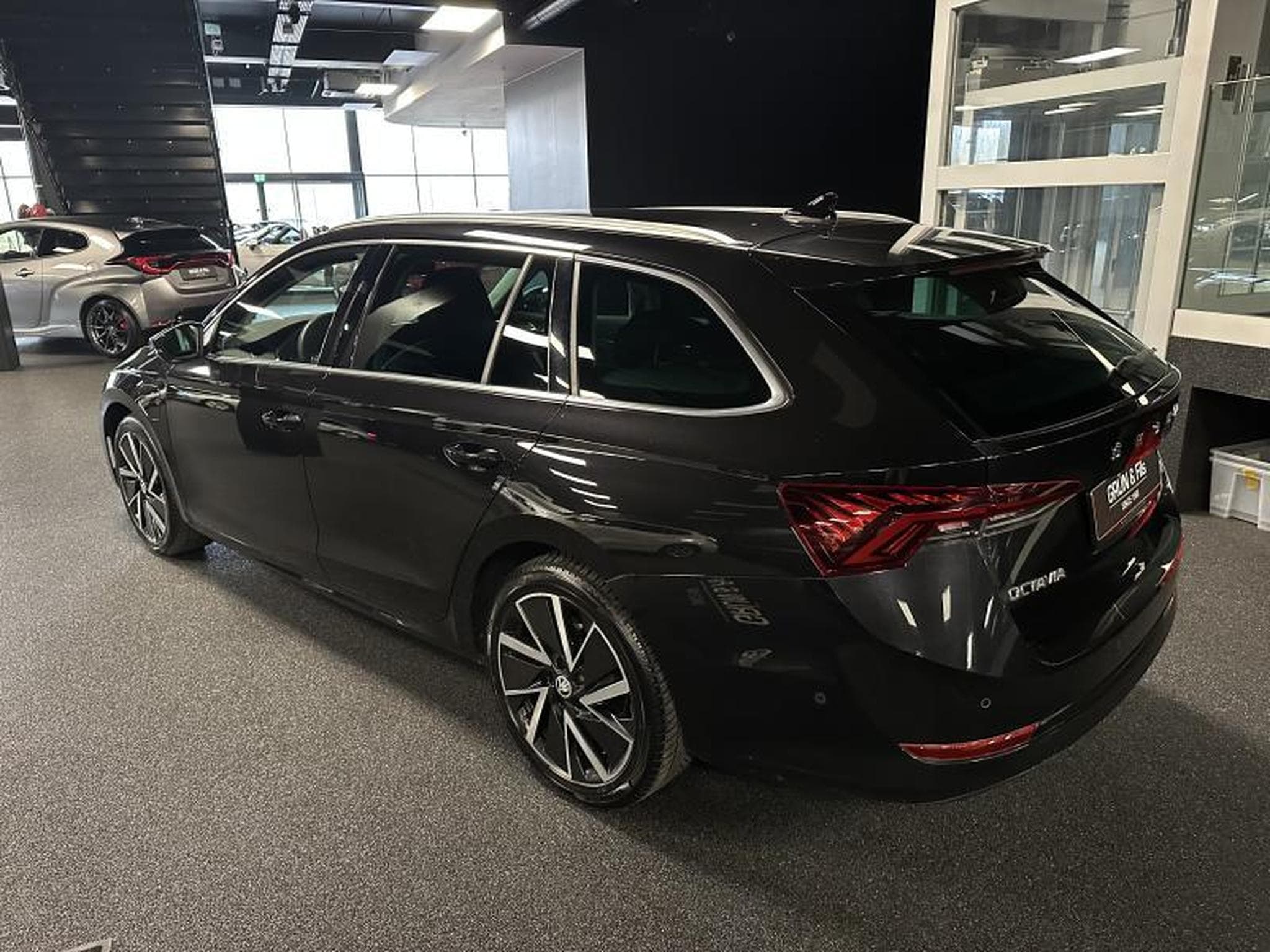 Skoda Octavia COMBI (2021) - Photo 3