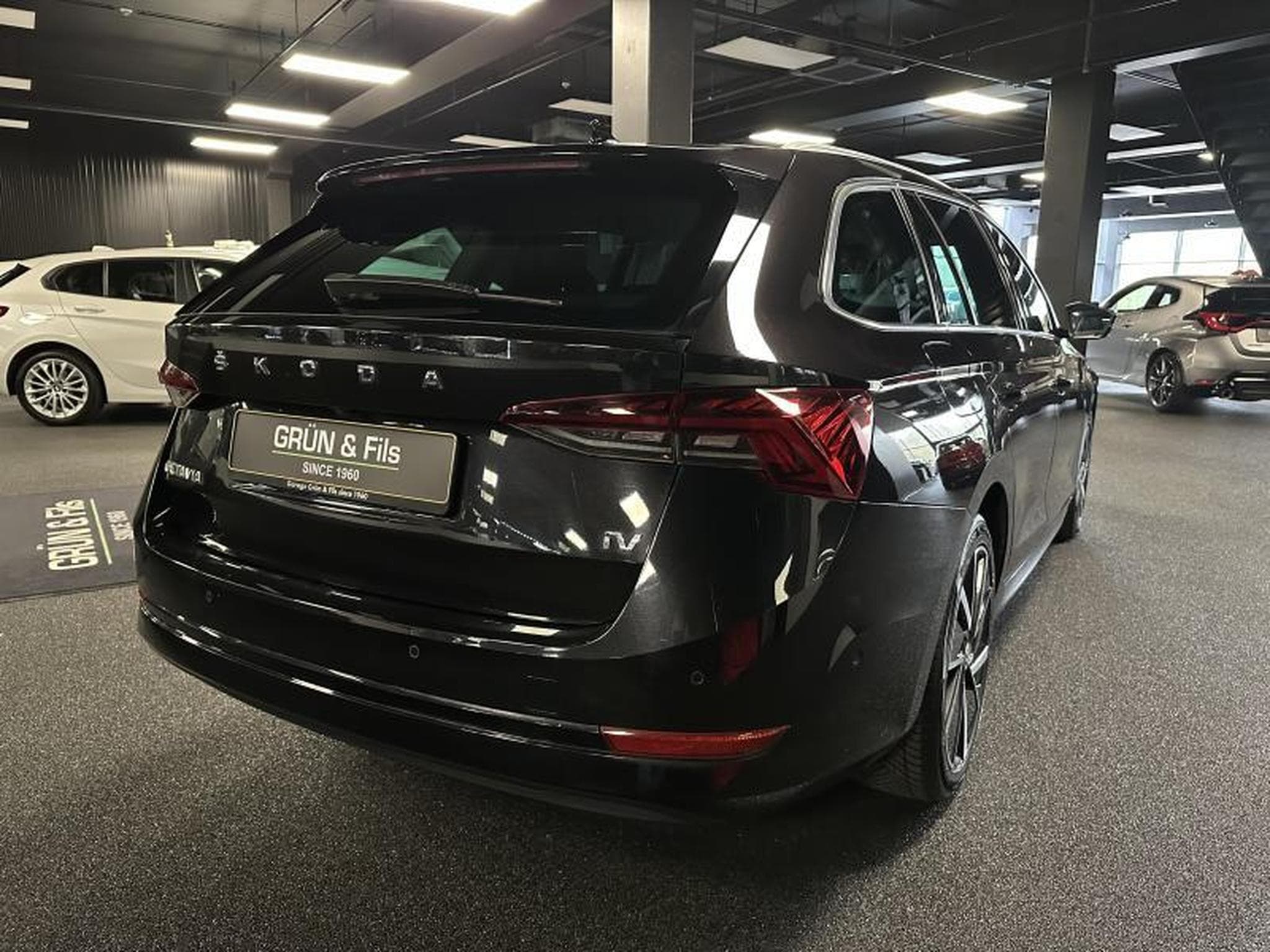 Skoda Octavia COMBI (2021) - Photo 4