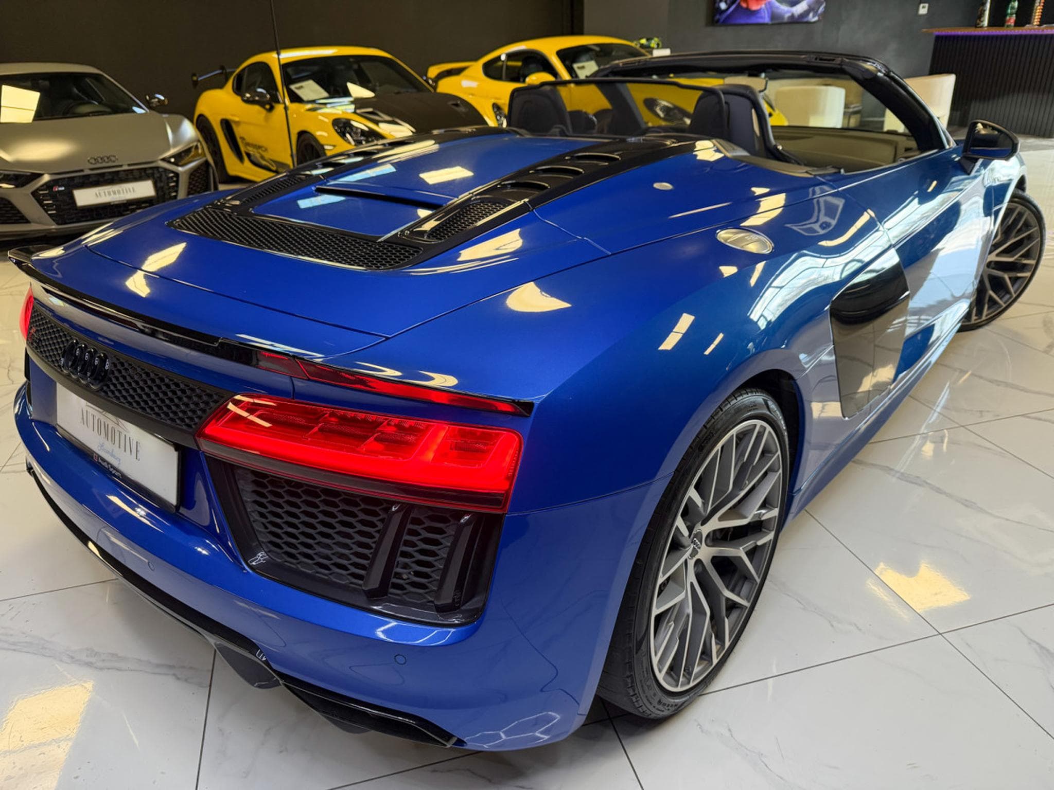 Audi R8 SPYDER 5.2 FSI QUATTRO / Keramik / B&O / Lazer (2017) - Photo 10